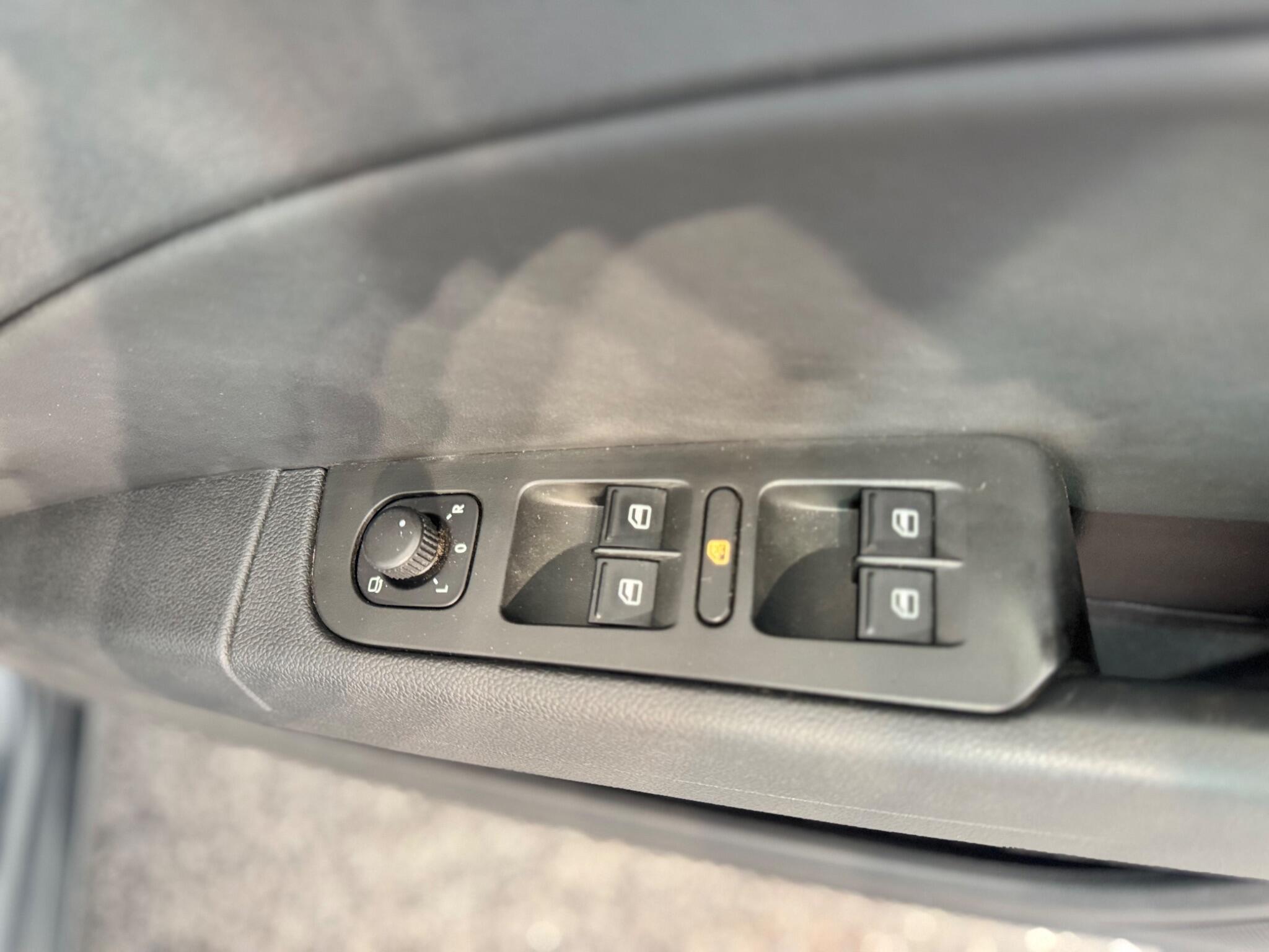 Skoda Superb - Image 22