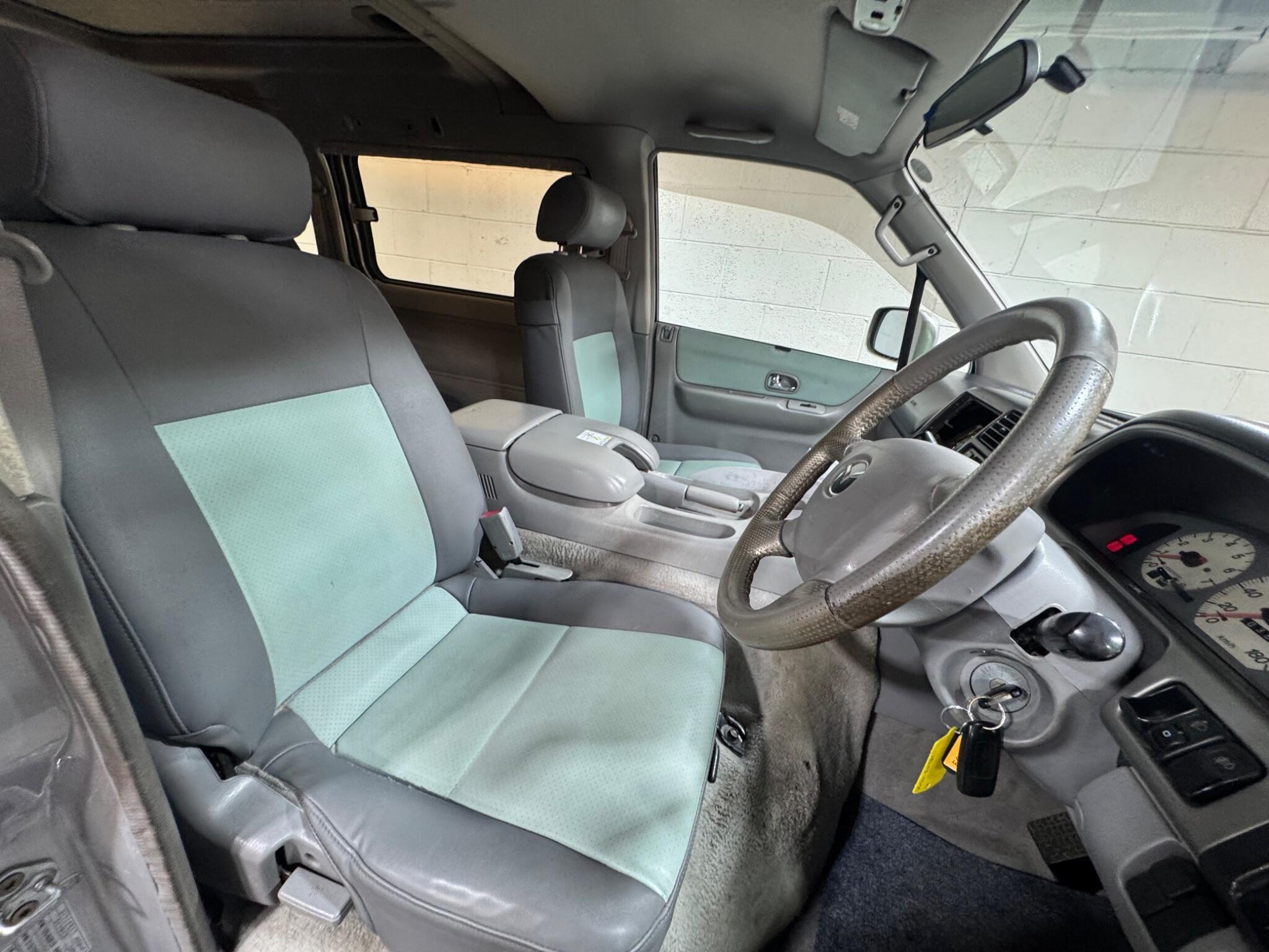 Mazda Bongo - Image 7