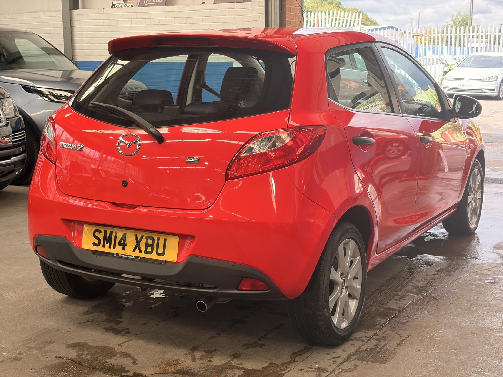 Mazda MAZDA2 - Image 7