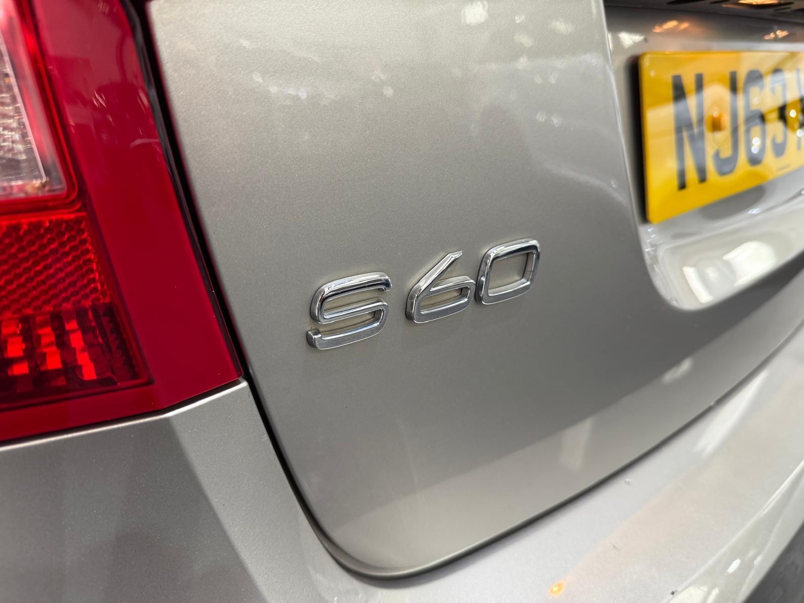 Volvo S60 - Image 18