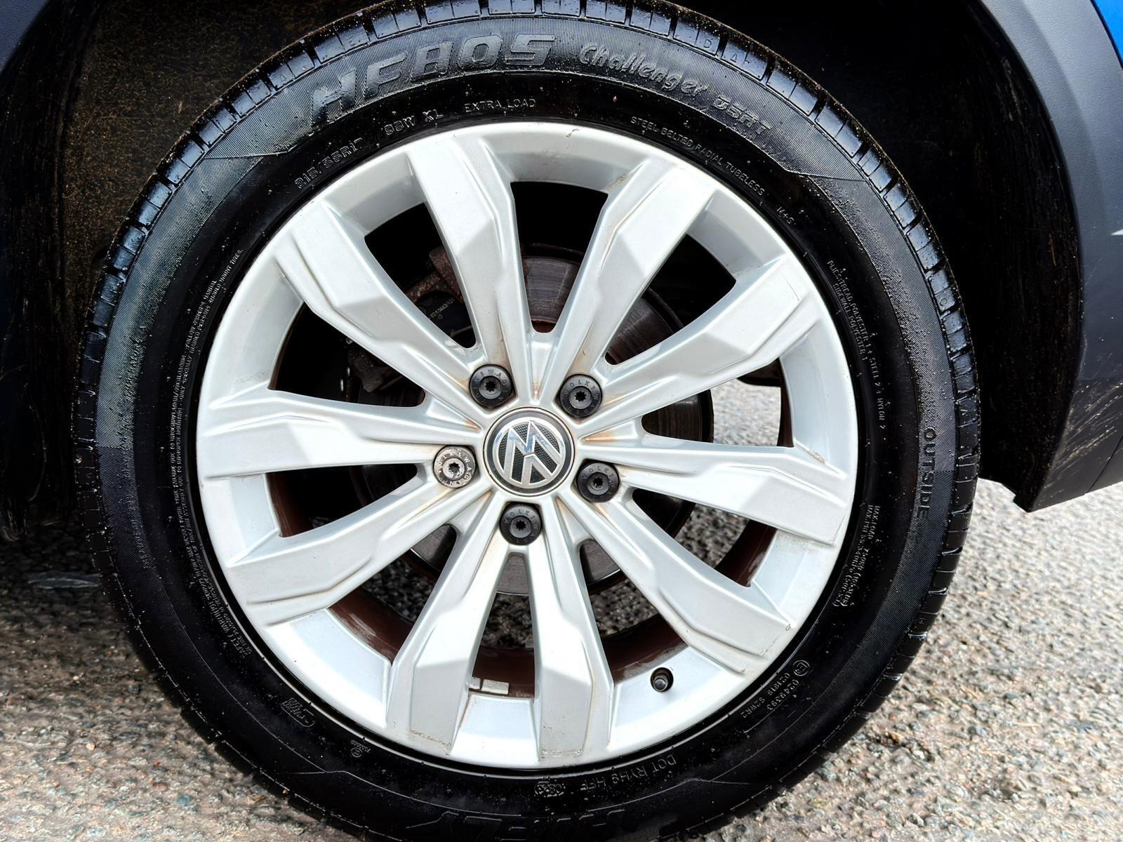 Volkswagen T-Roc - Image 36