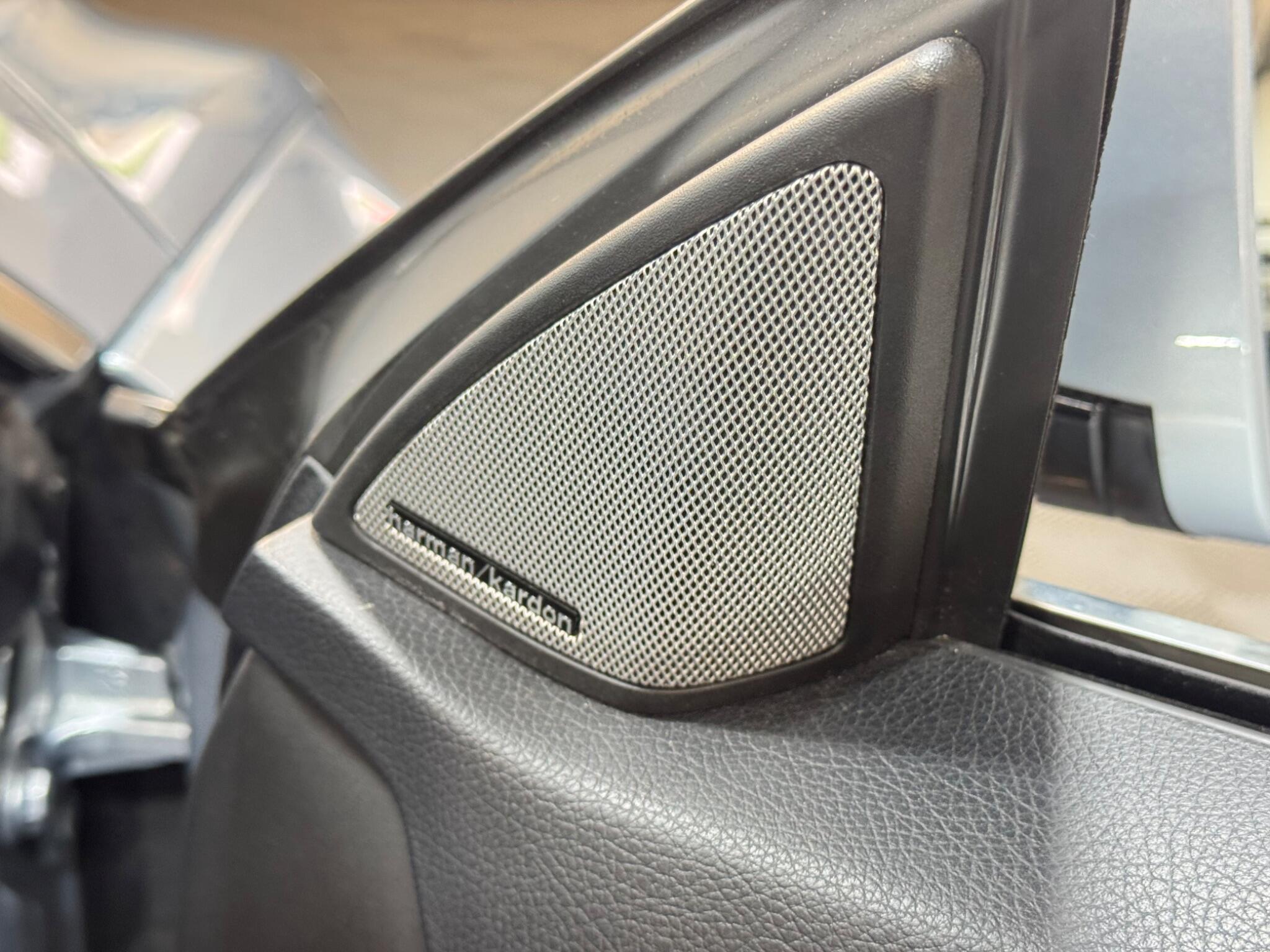 Mercedes E Class - Image 20