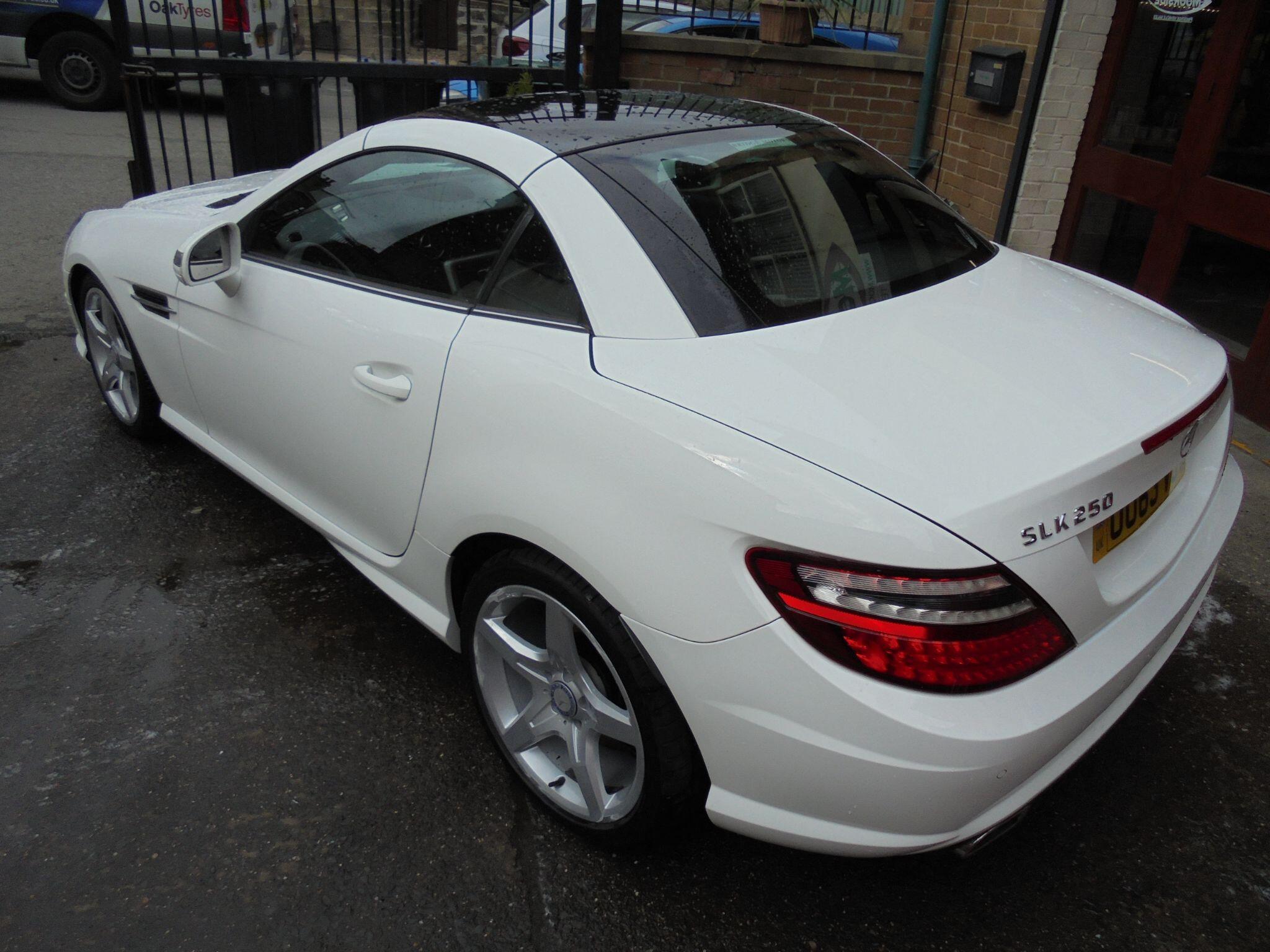 Mercedes SLK - Image 6