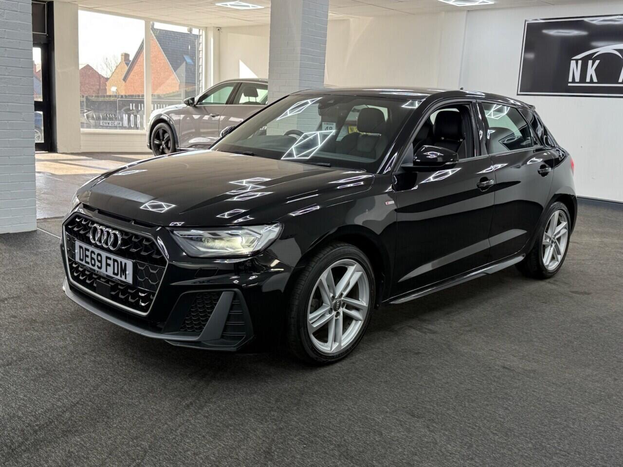 Audi A1 - Image 10