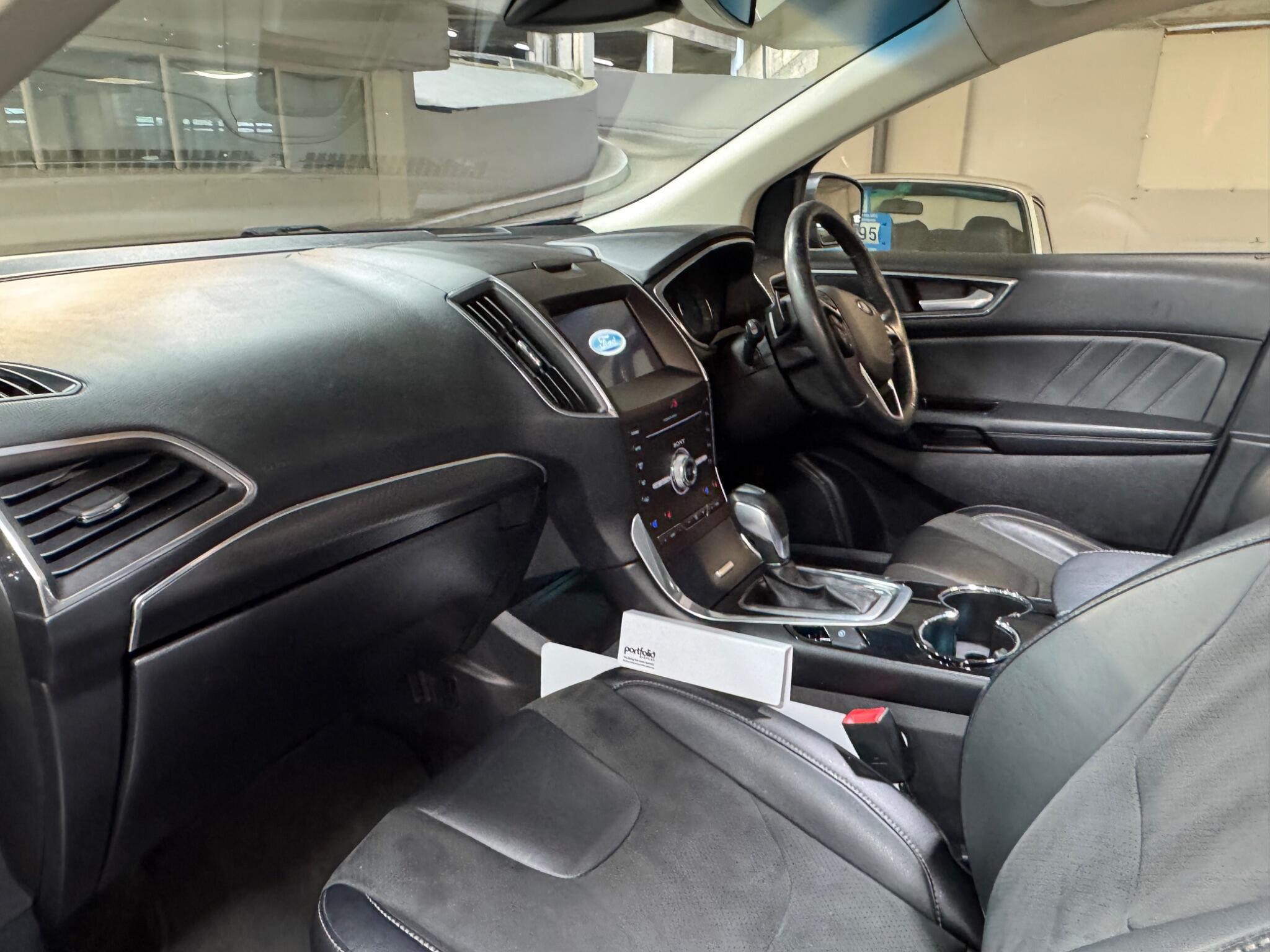 Ford Edge - Image 12