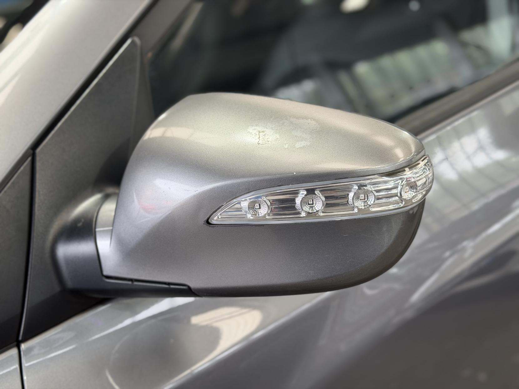 Hyundai ix35 - Image 13