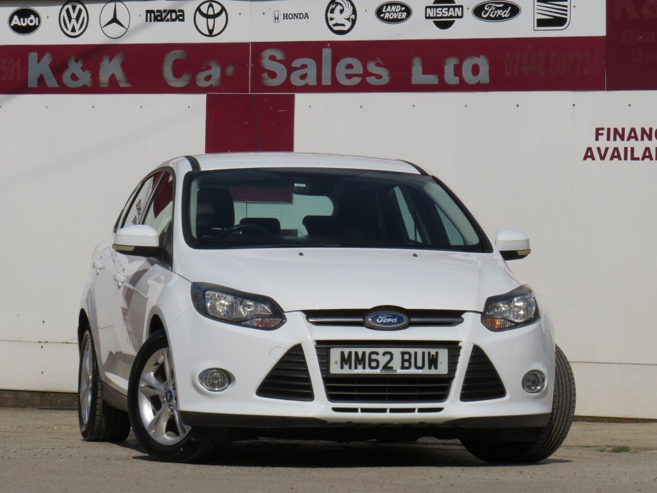 Ford Focus - Image 24