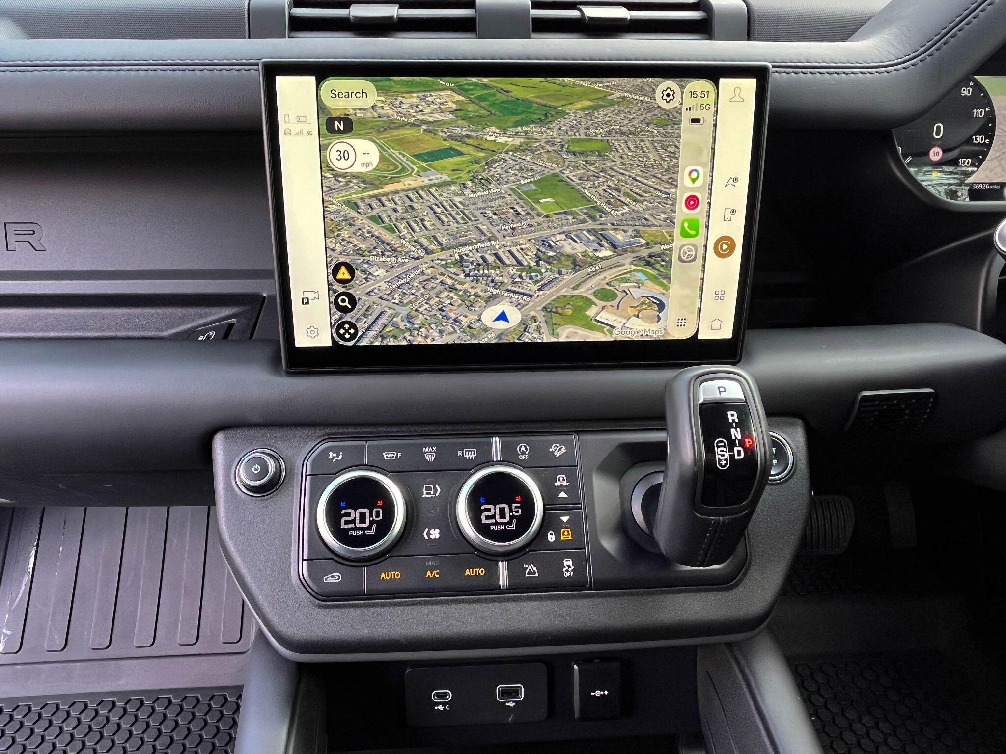Land Rover Defender 110 - Image 9