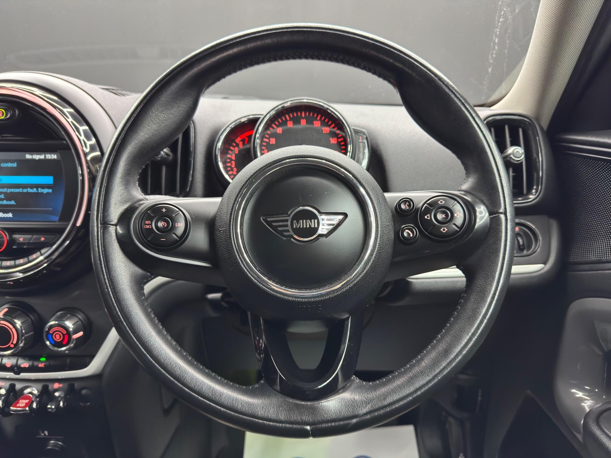 MINI Countryman - Image 20