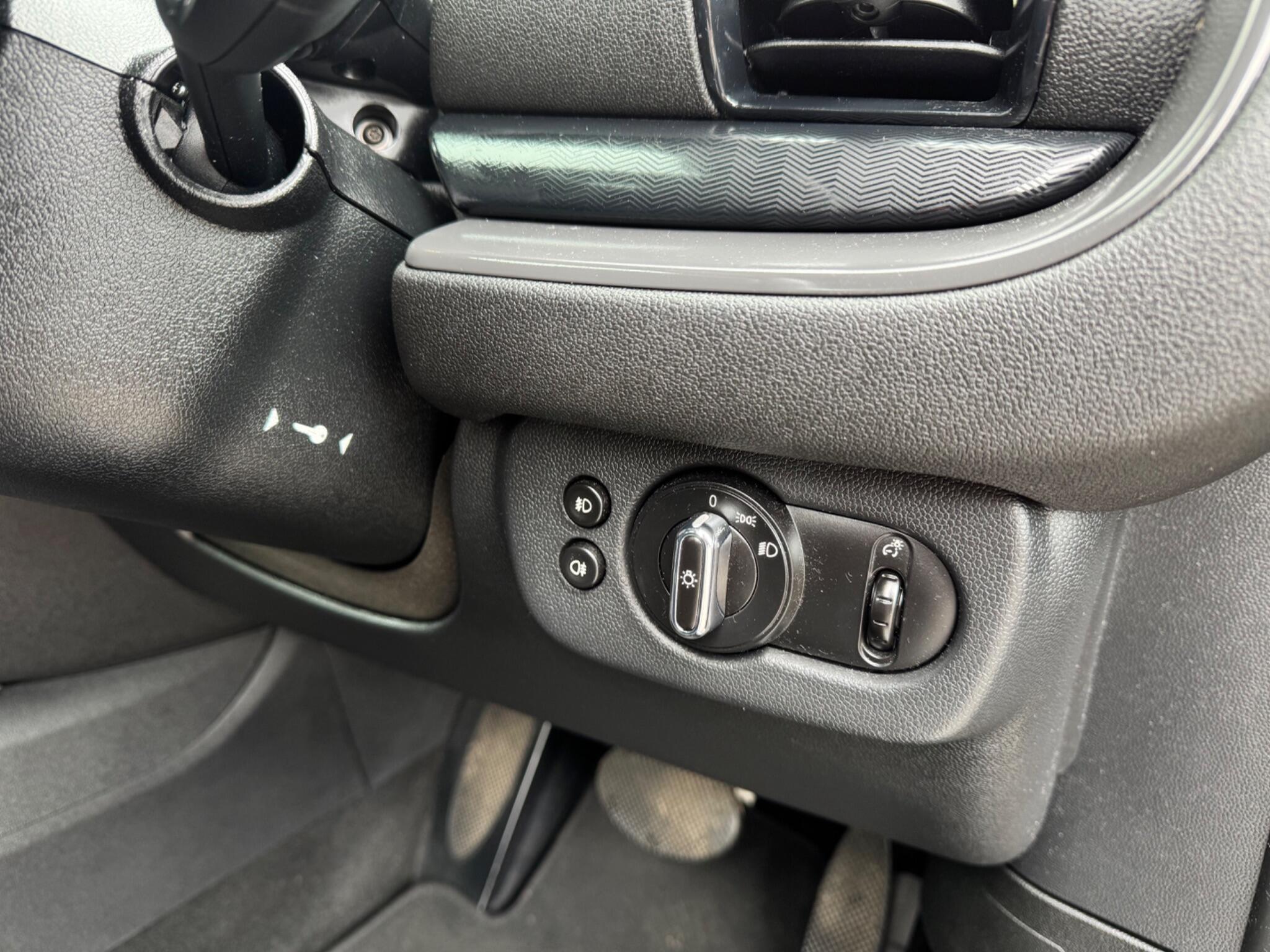 MINI Clubman - Image 27