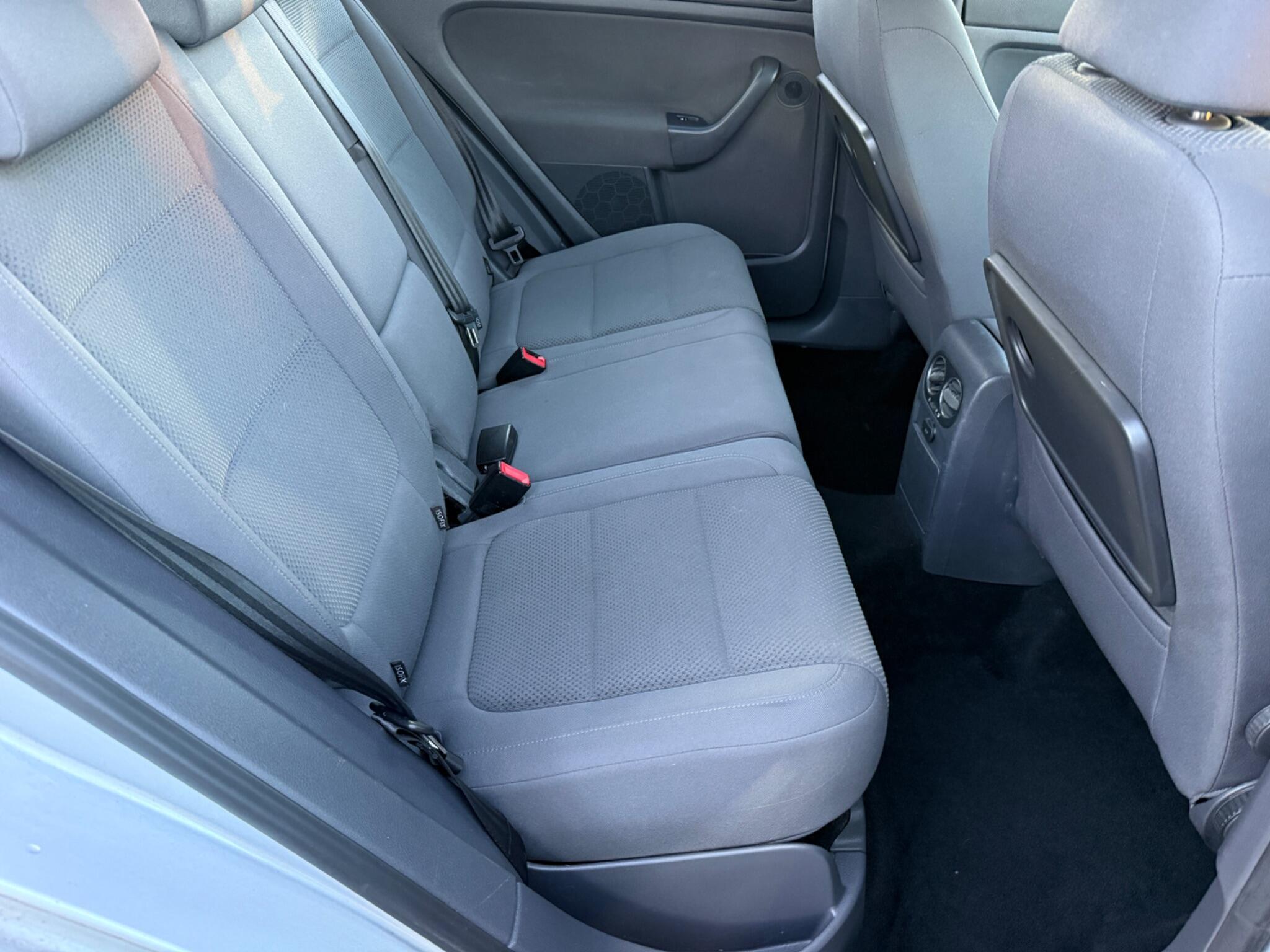 Volkswagen Golf Plus - Image 27