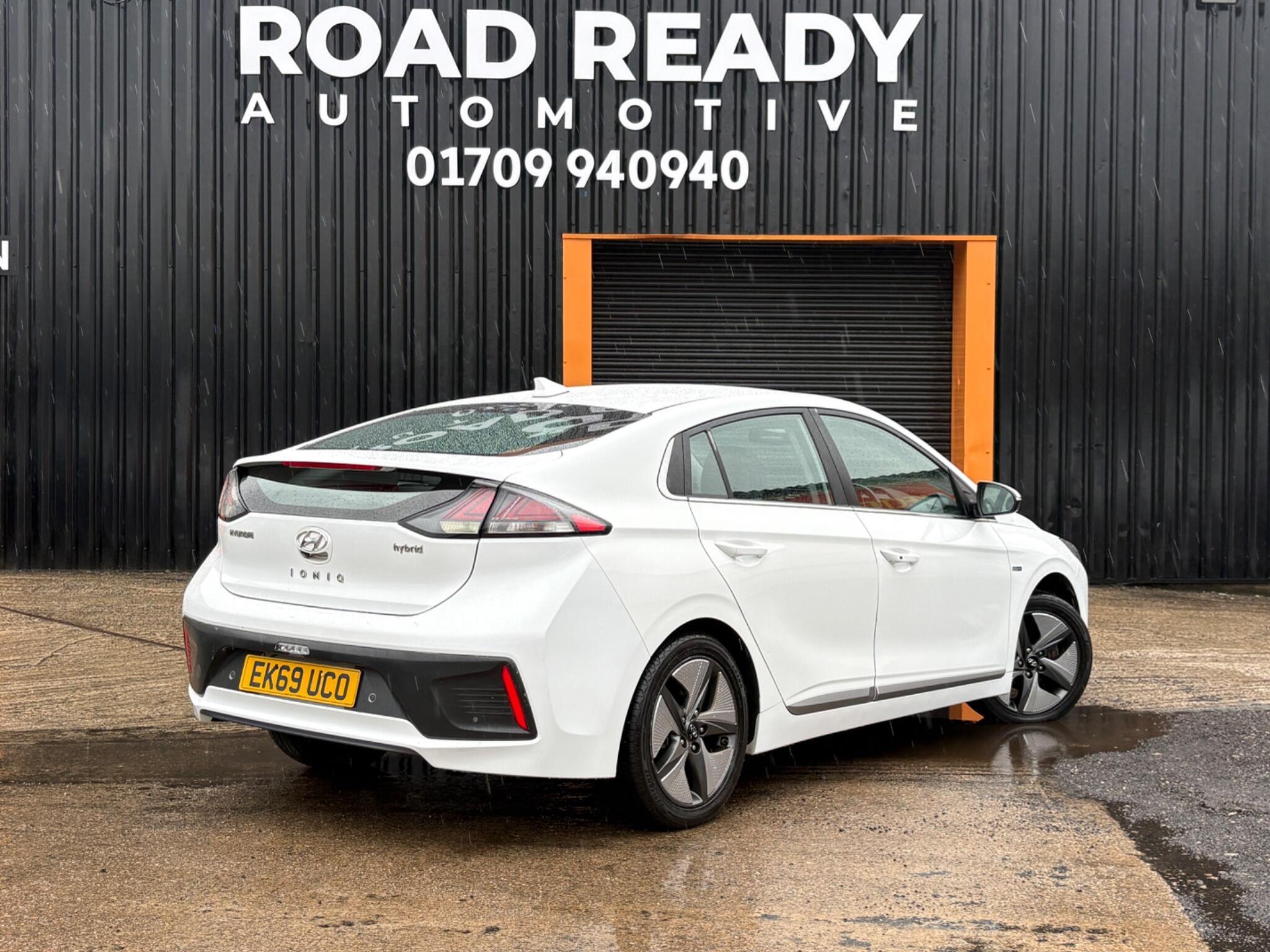 Hyundai Ioniq - Image 4