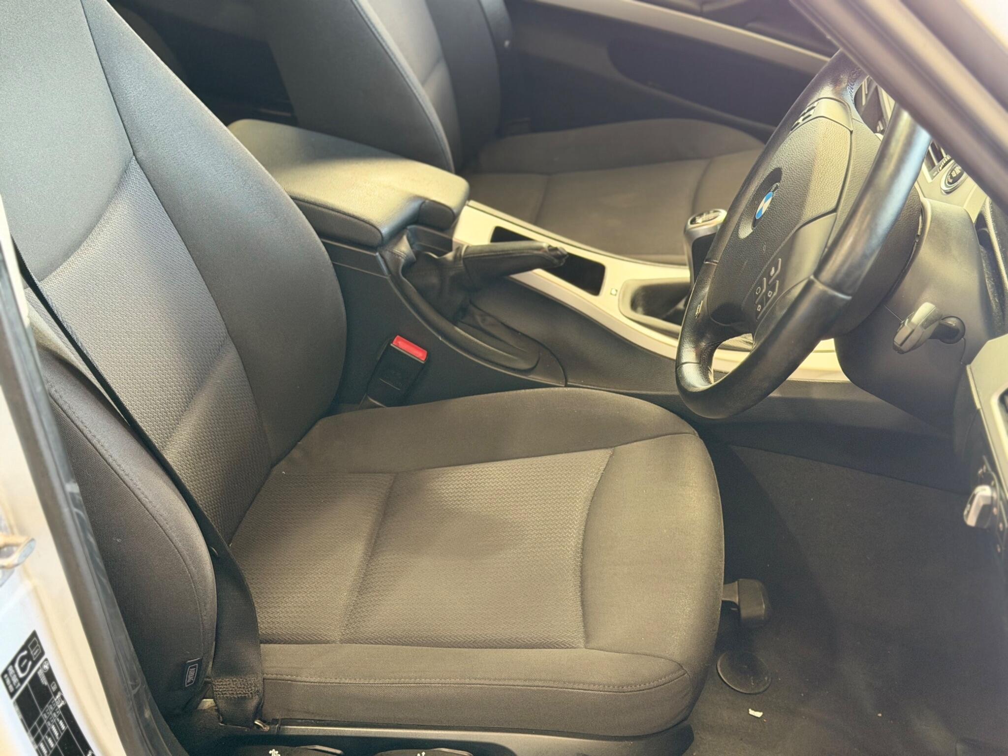 BMW 3 Series - Image 23