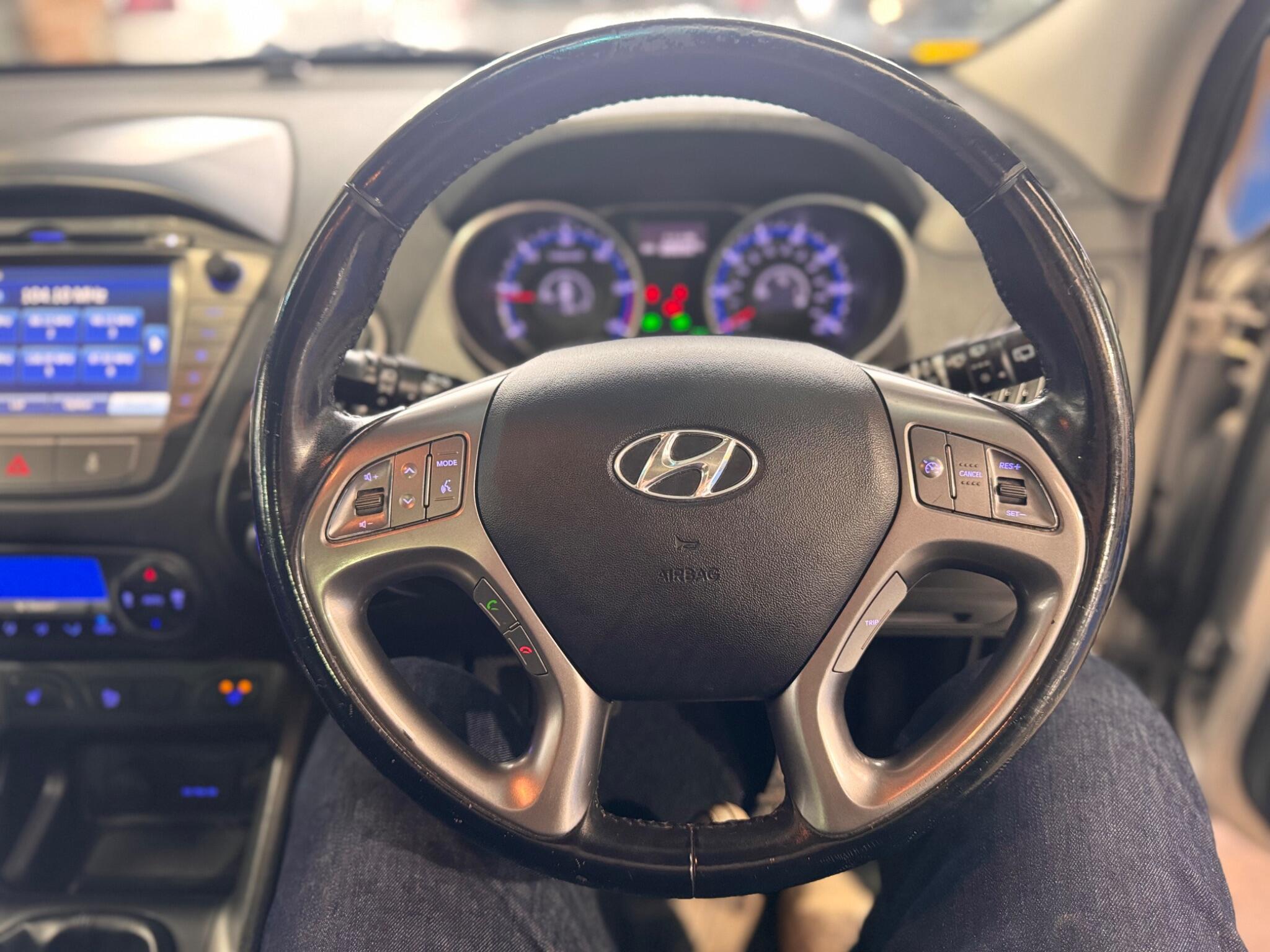 Hyundai ix35 - Image 20