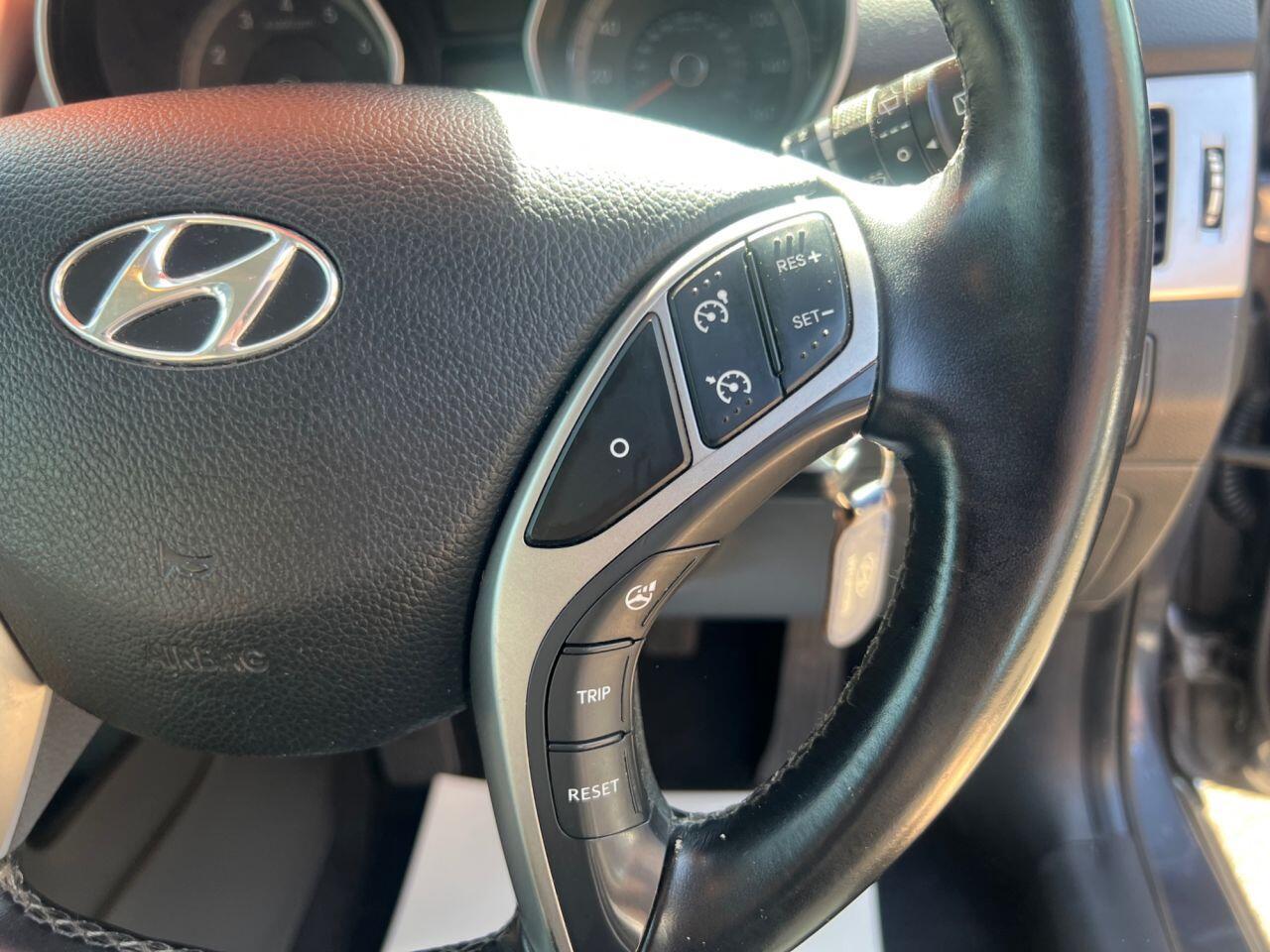 Hyundai i30 - Image 25