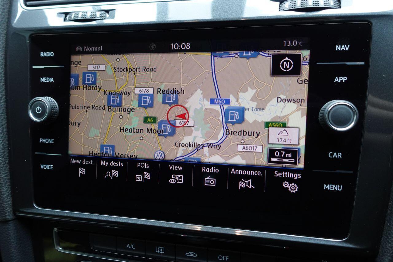 Volkswagen Golf - Image 2