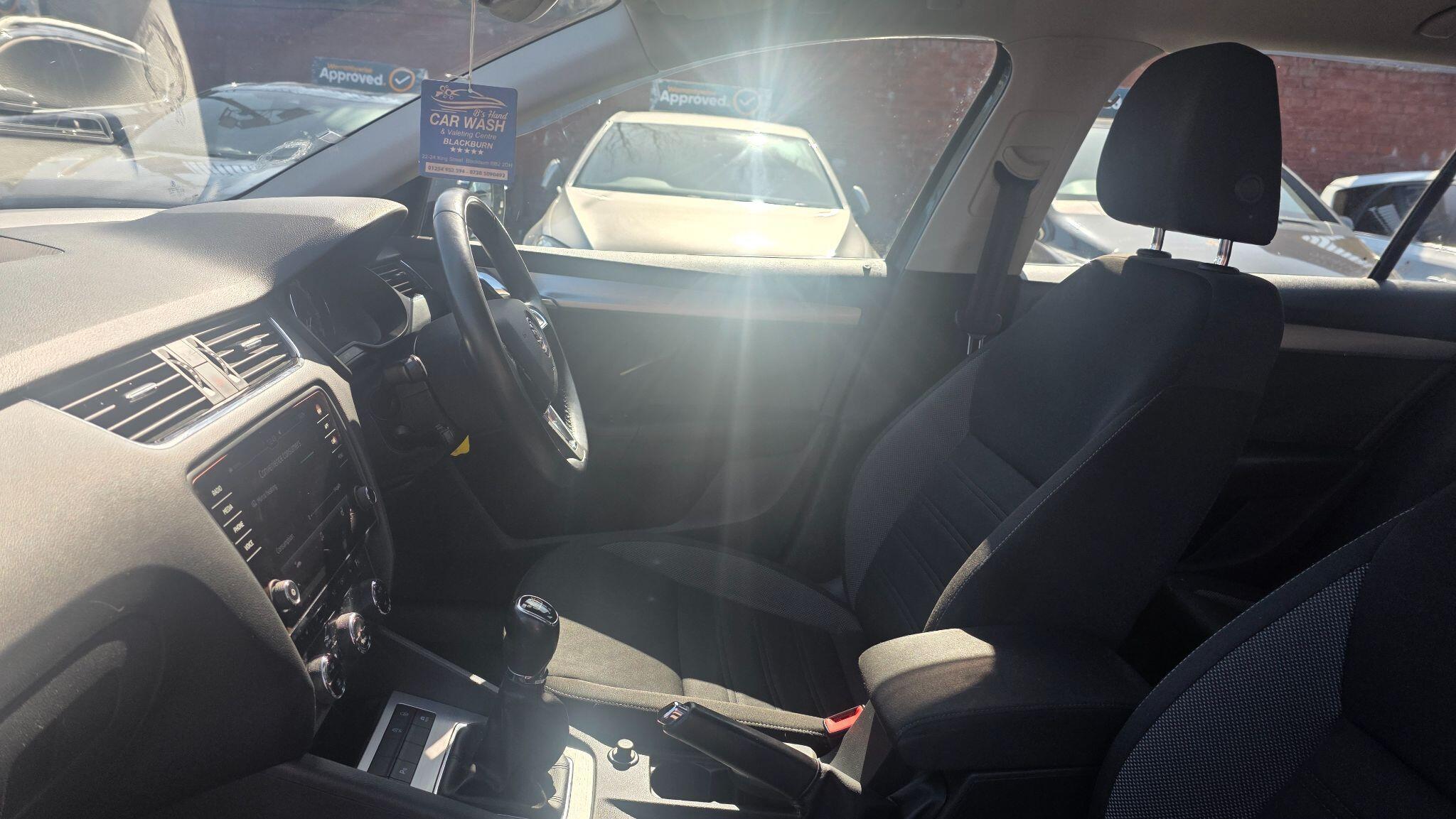 Skoda Octavia - Image 14