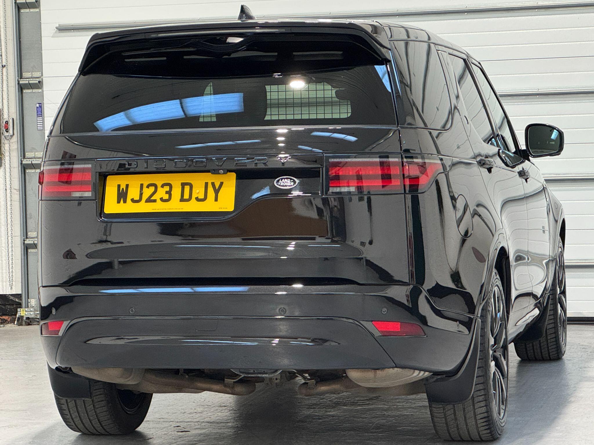 Land Rover Discovery - Image 12
