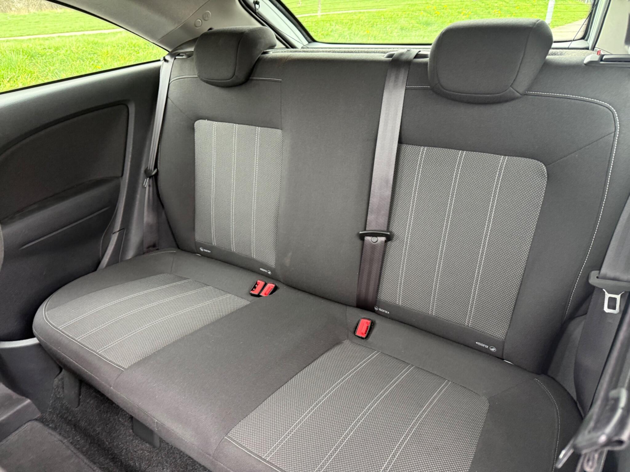 Vauxhall Corsa - Image 15