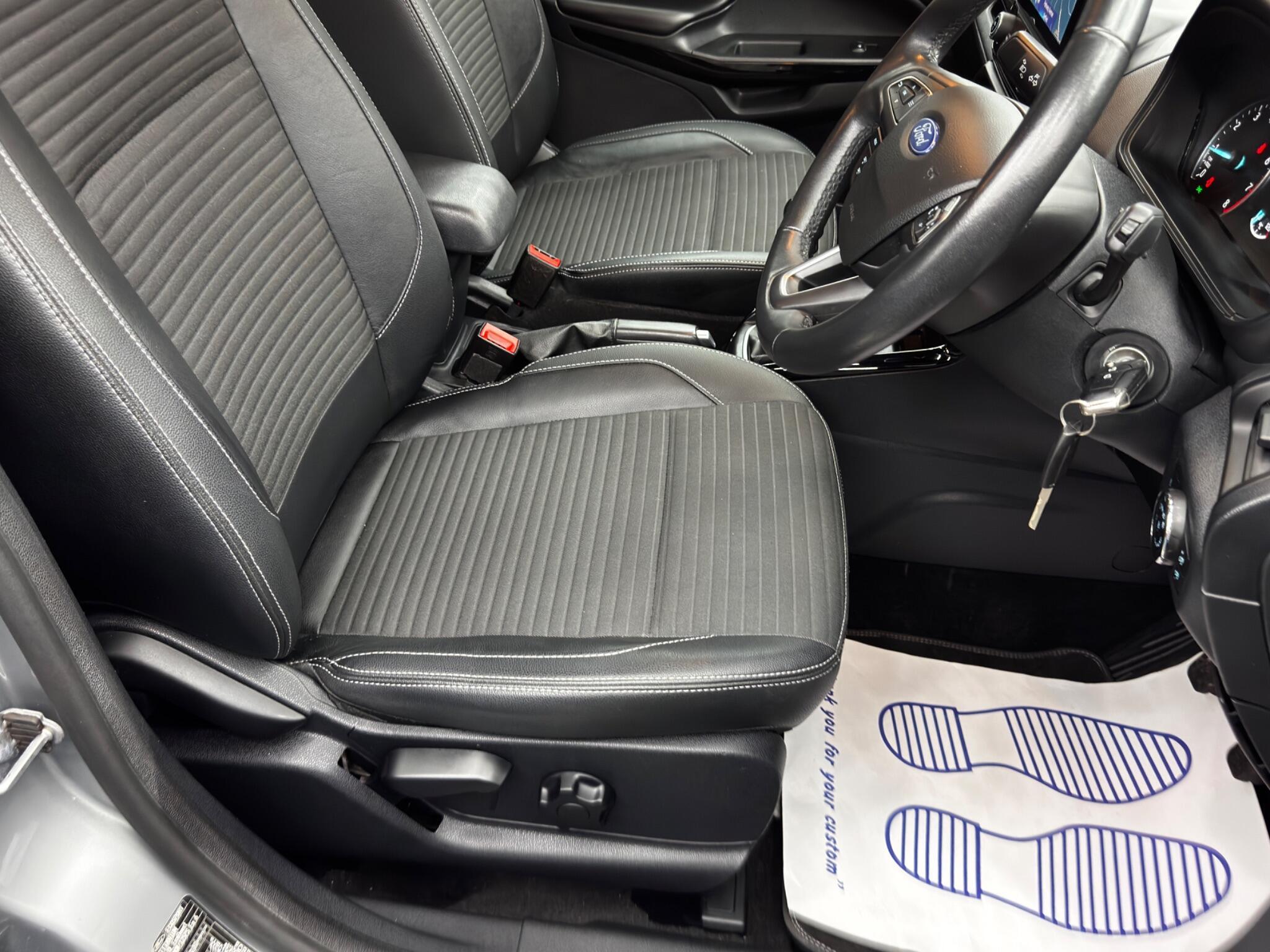 Ford Ecosport - Image 13