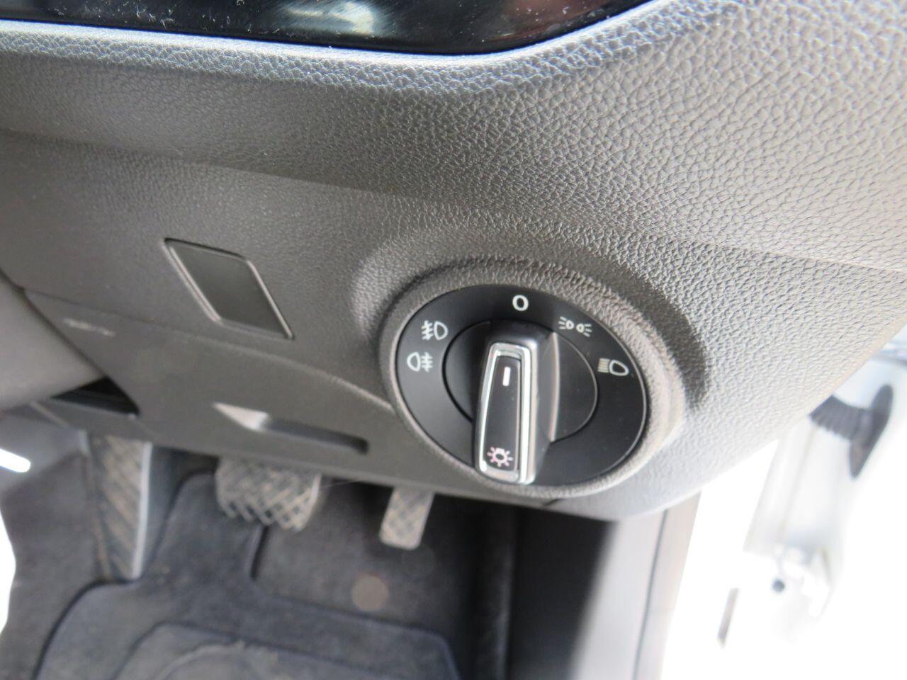 SEAT Leon - Image 20