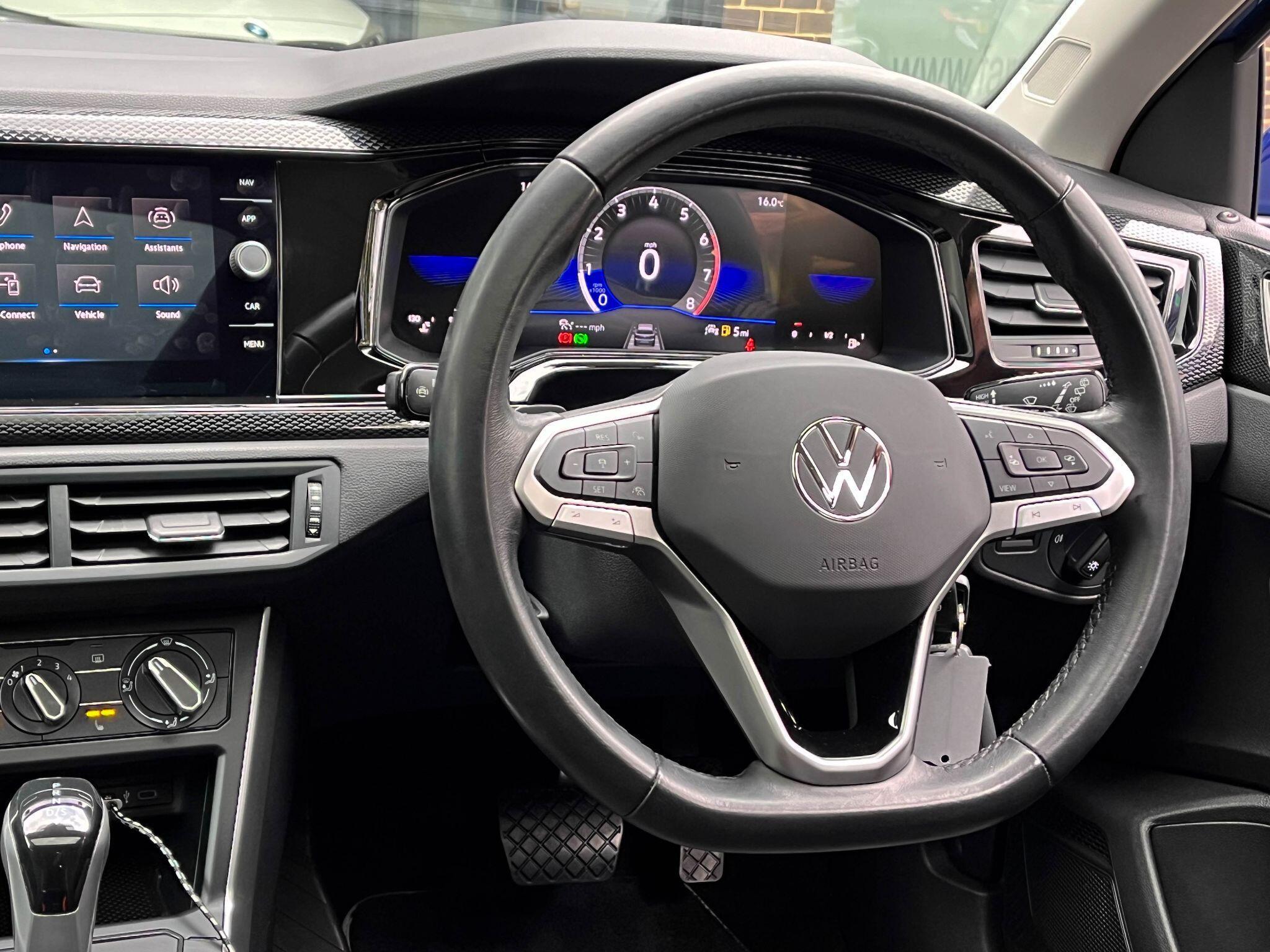 Volkswagen Polo - Image 14