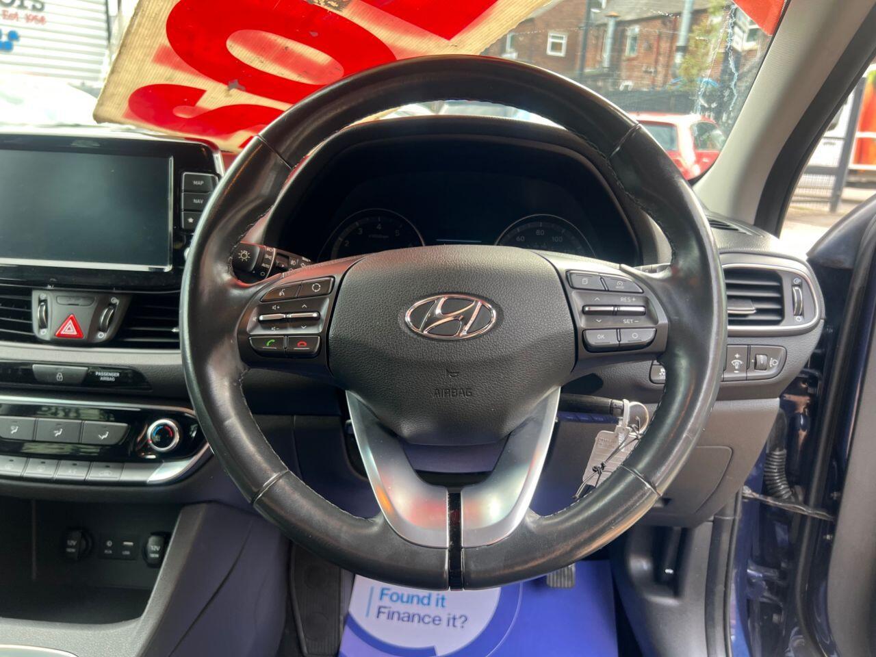 Hyundai i30 - Image 13