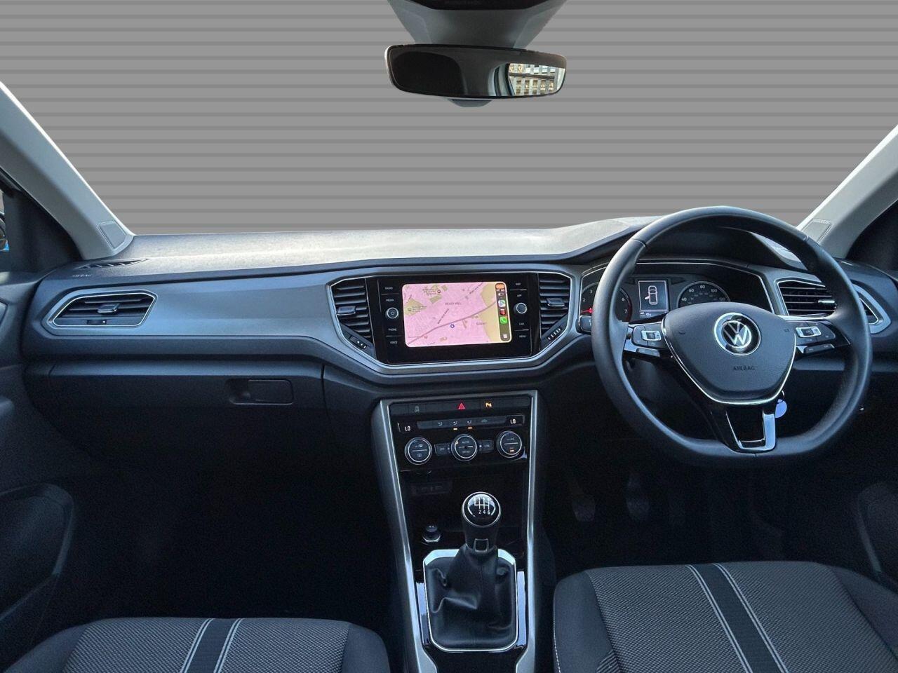 Volkswagen T-Roc - Image 13