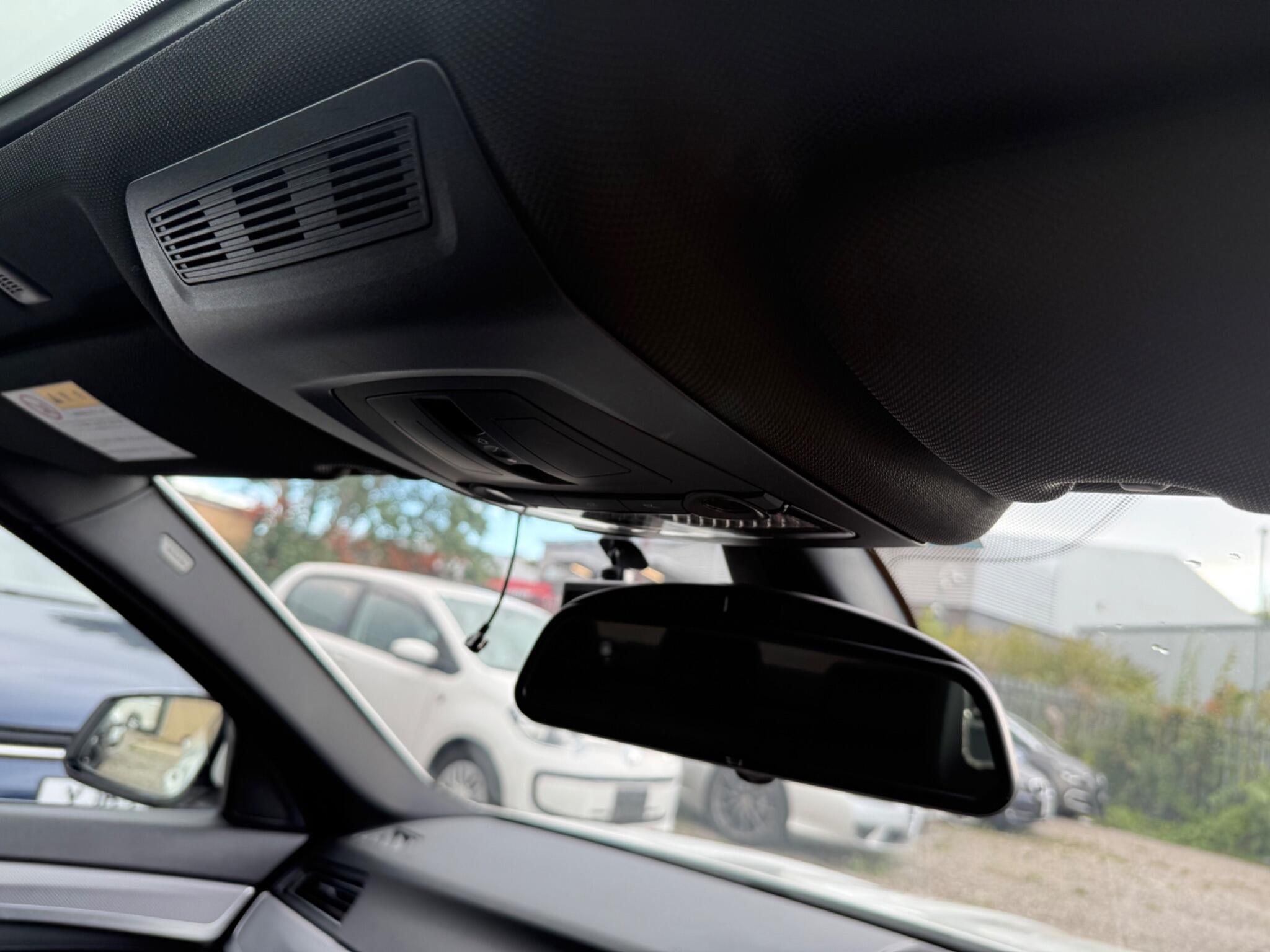 BMW 5 Series - Image 24