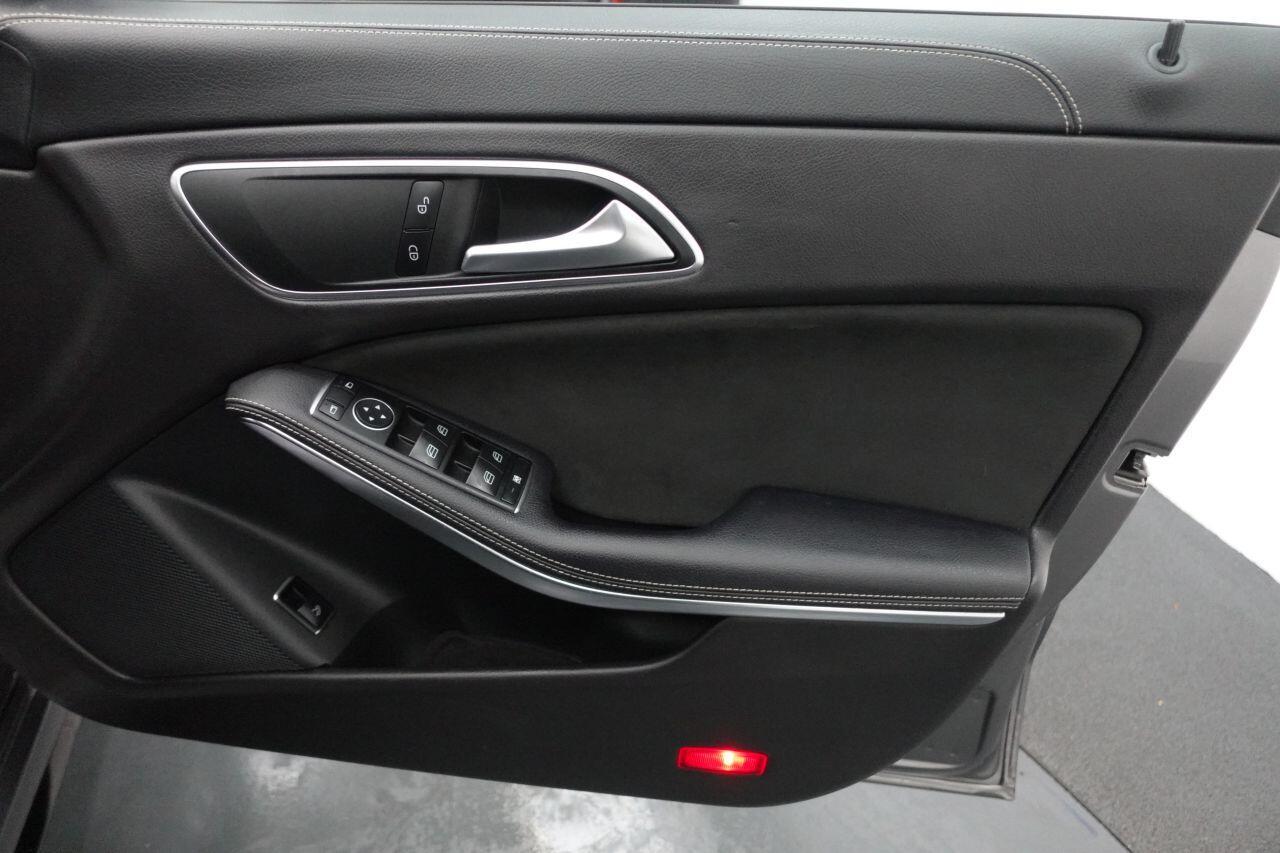 Mercedes-benz CLA - Image 18
