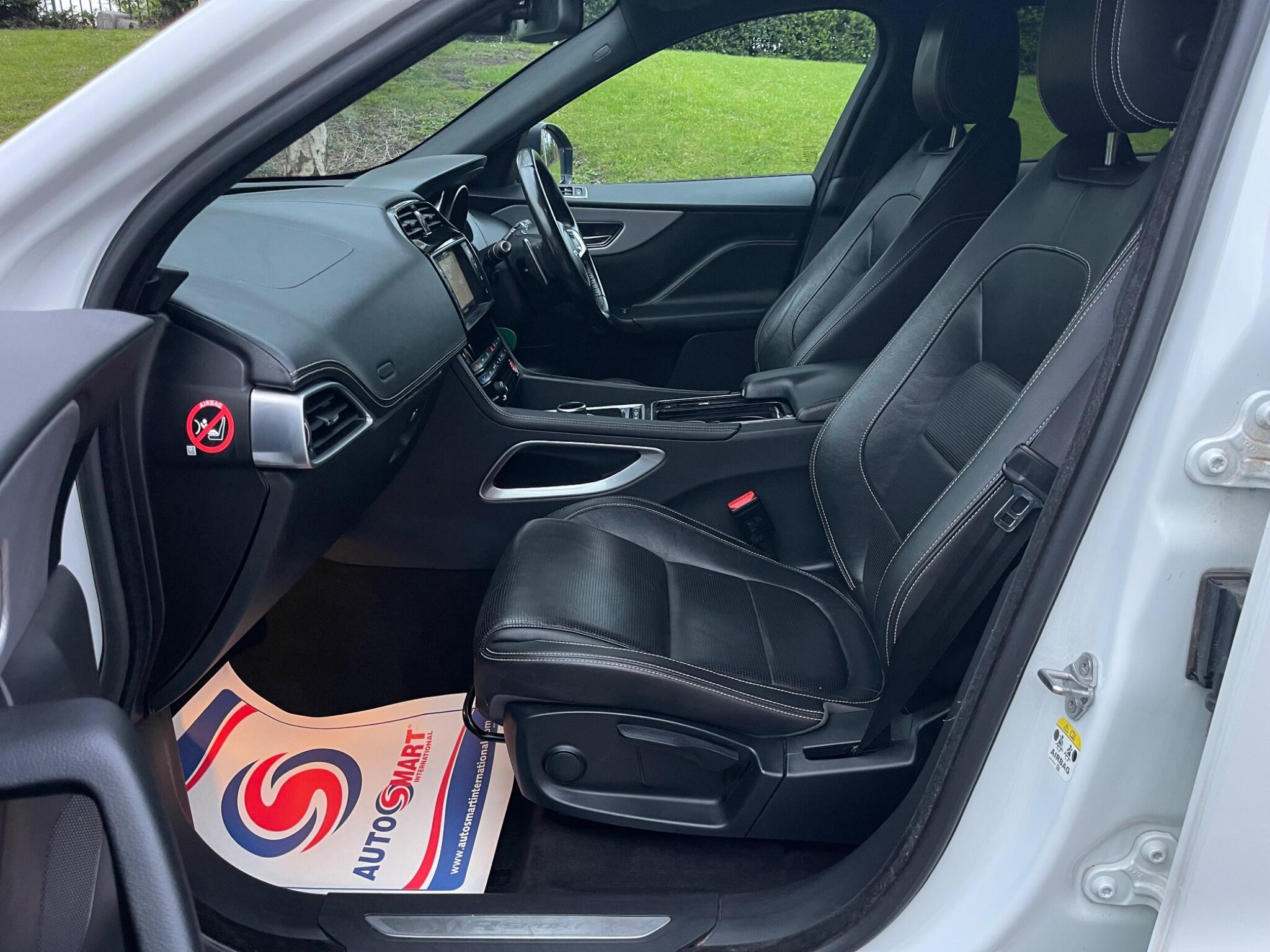 Jaguar F-Pace - Image 44