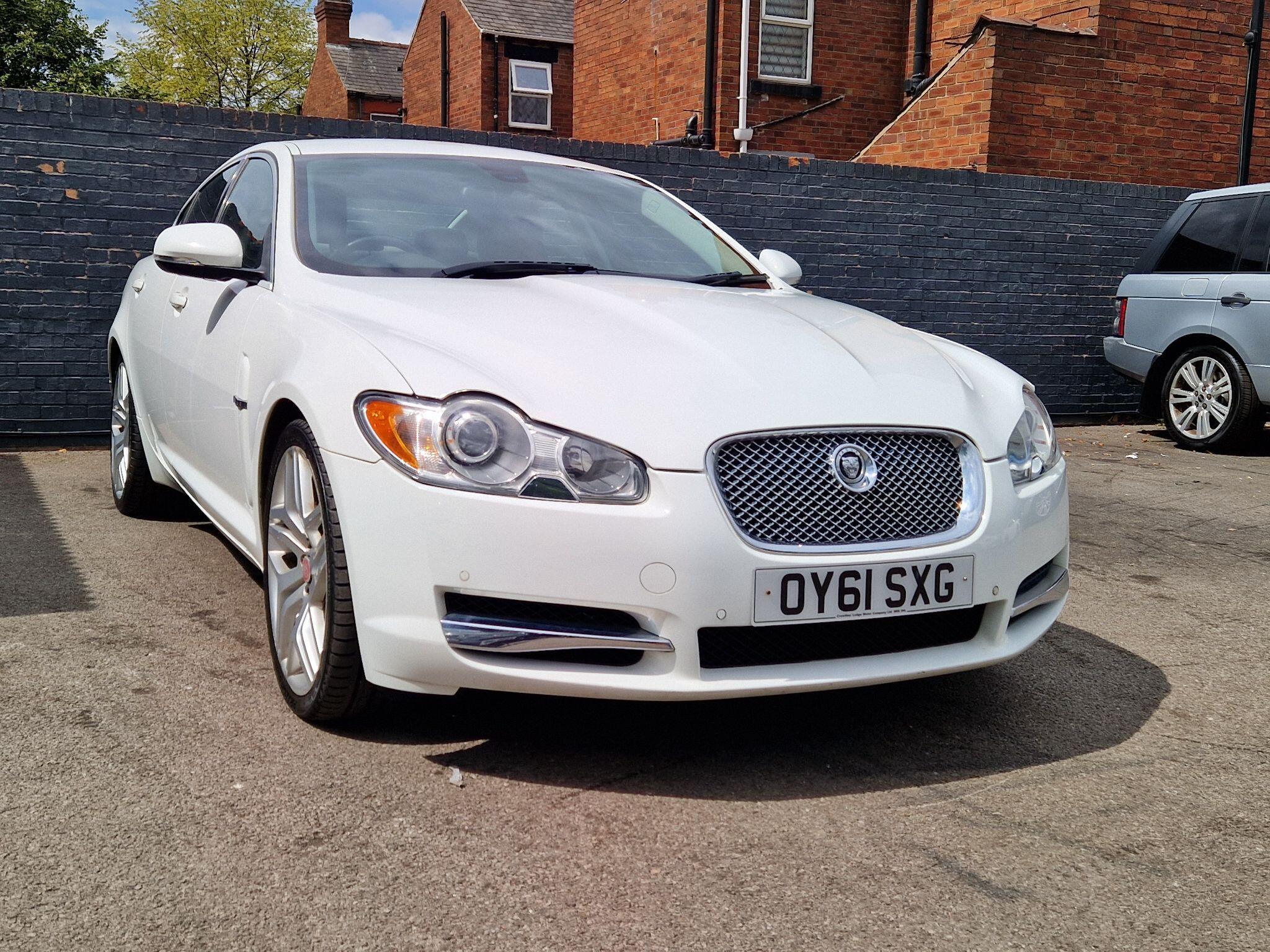 Jaguar XF - Image 16