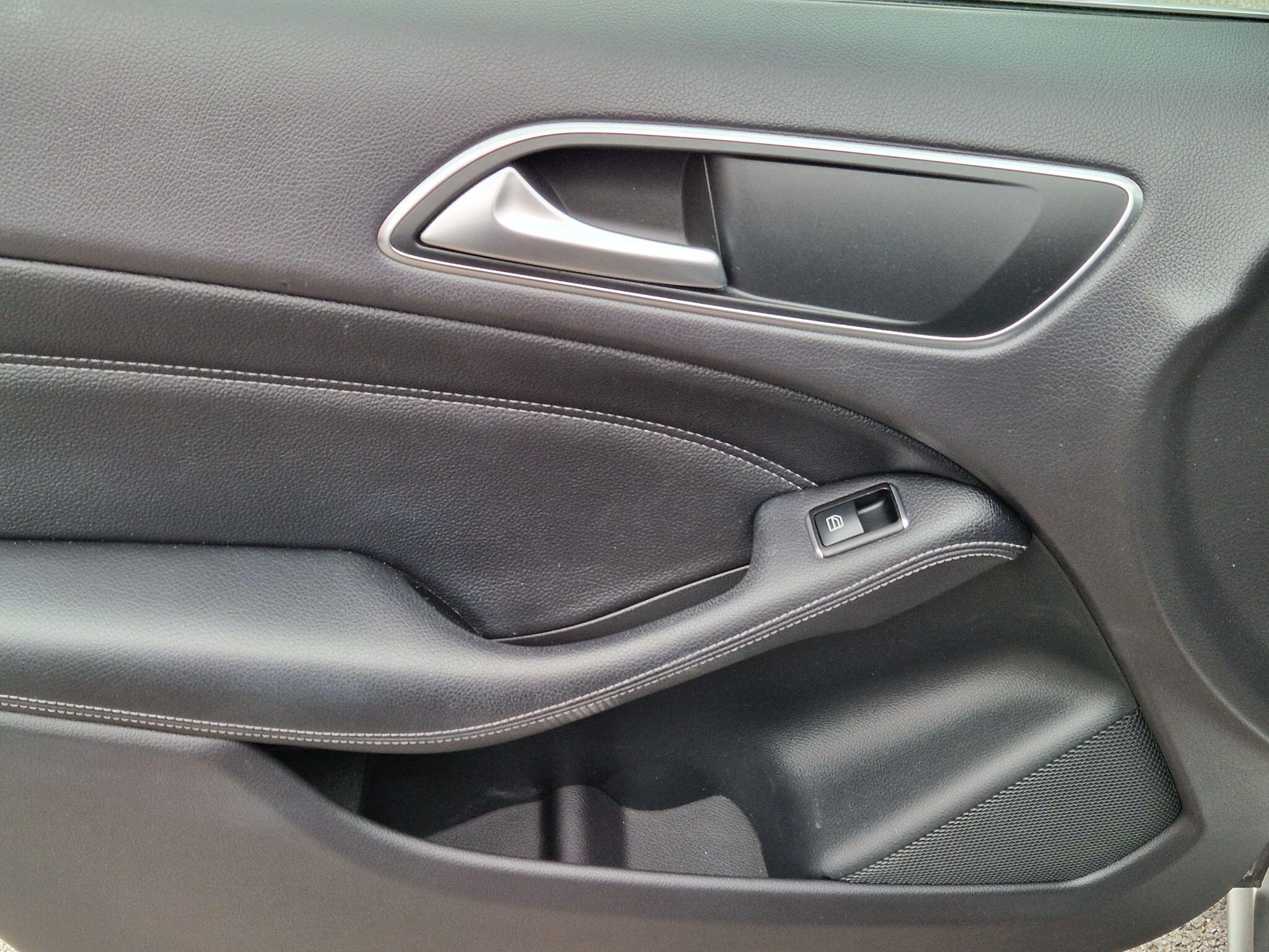 Mercedes B Class - Image 33