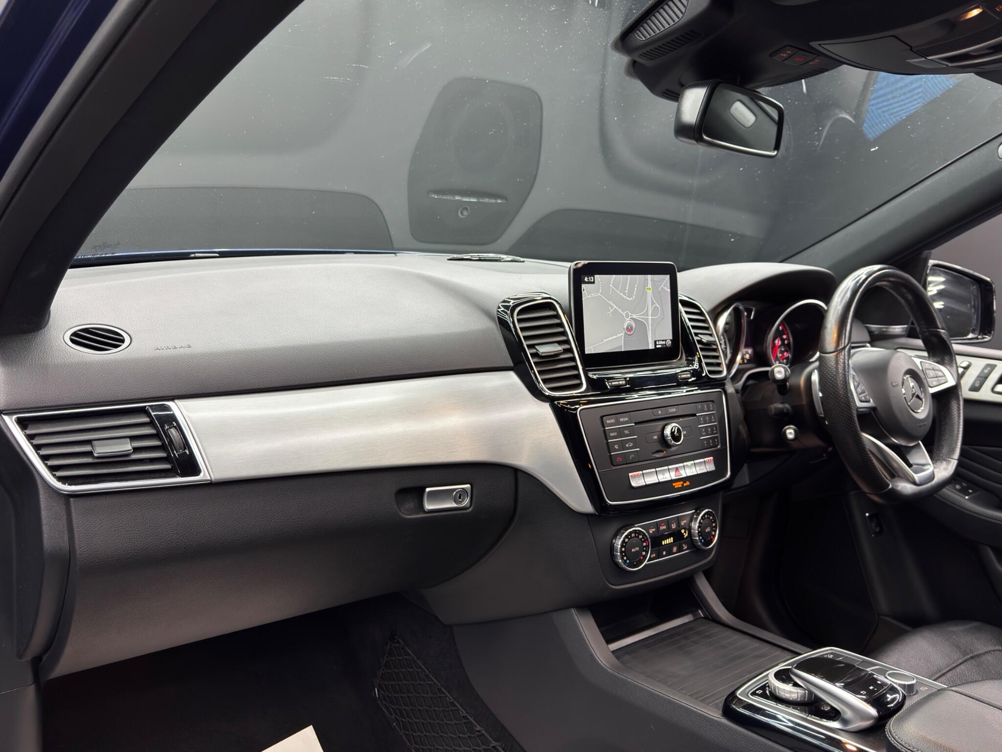 Mercedes GLE - Image 11