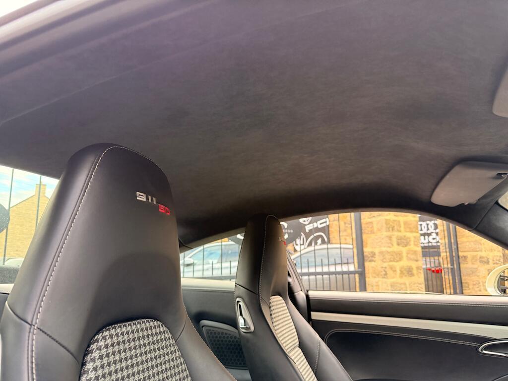 Porsche 911 - Image 54