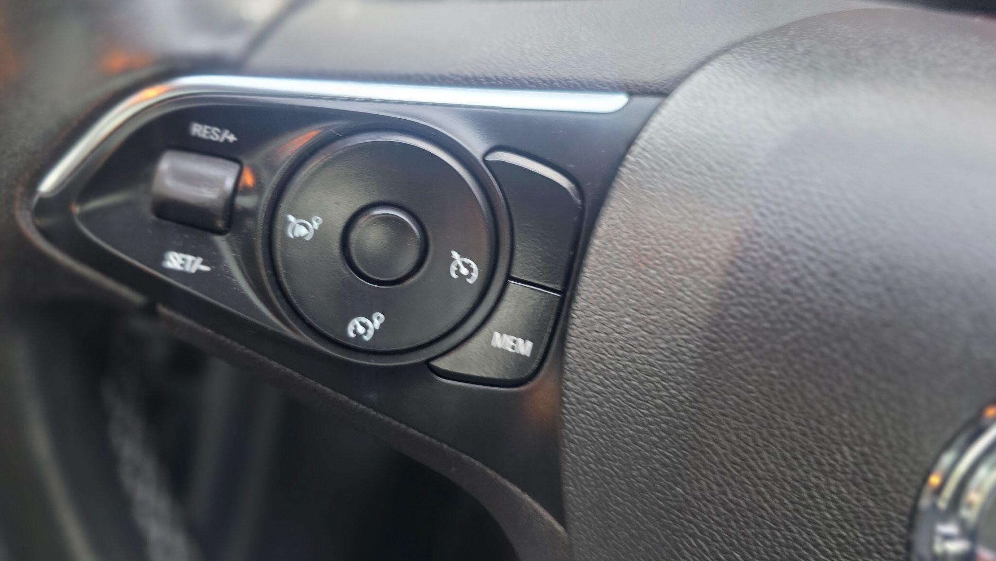 Vauxhall Grandland X - Image 23