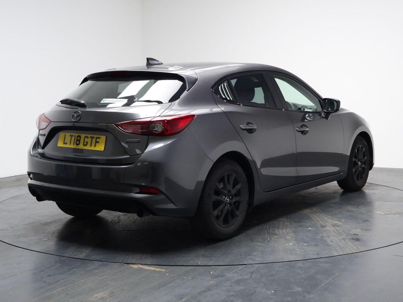 Mazda MAZDA3 - Image 13