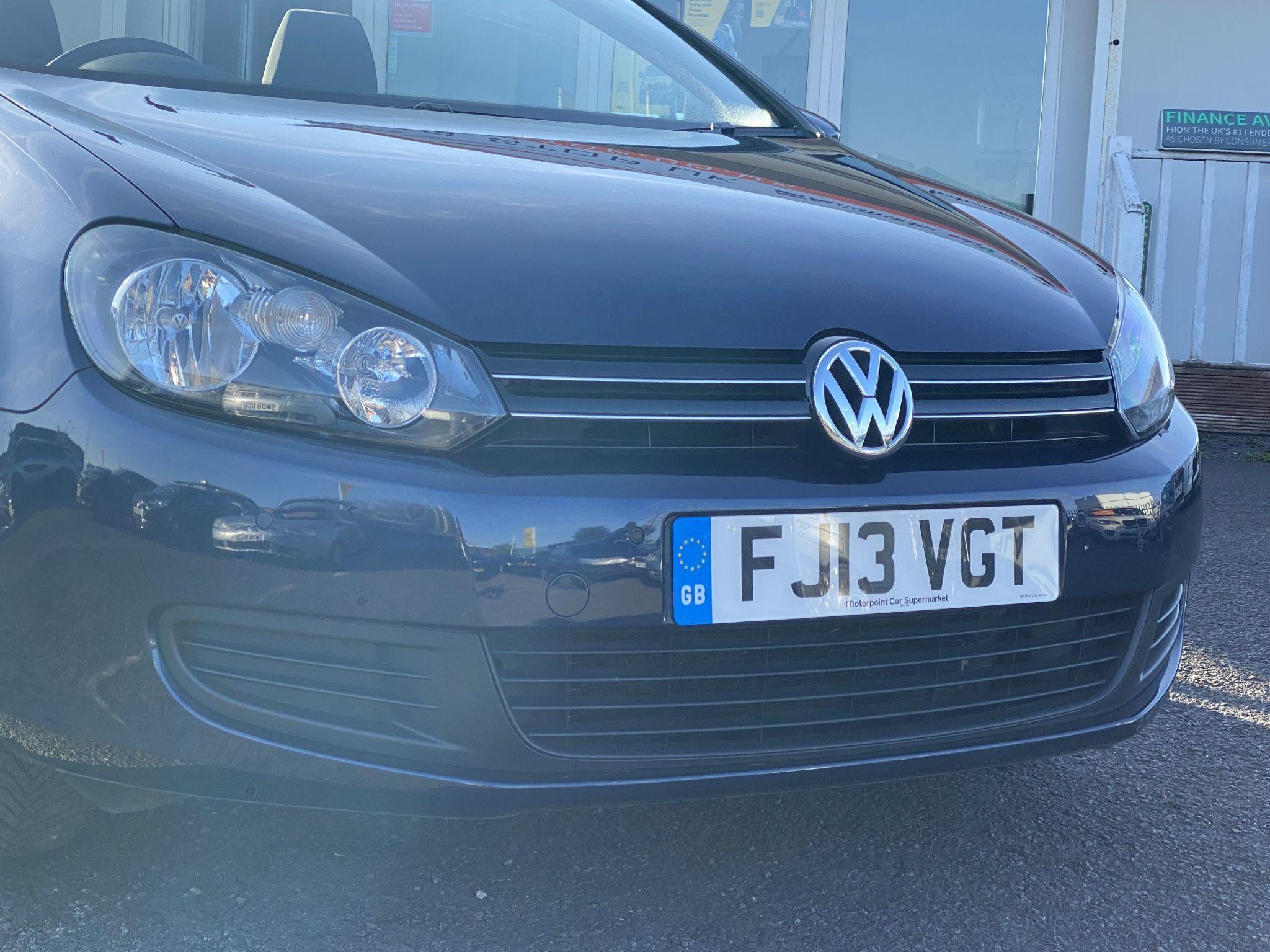 Volkswagen Golf - Image 10