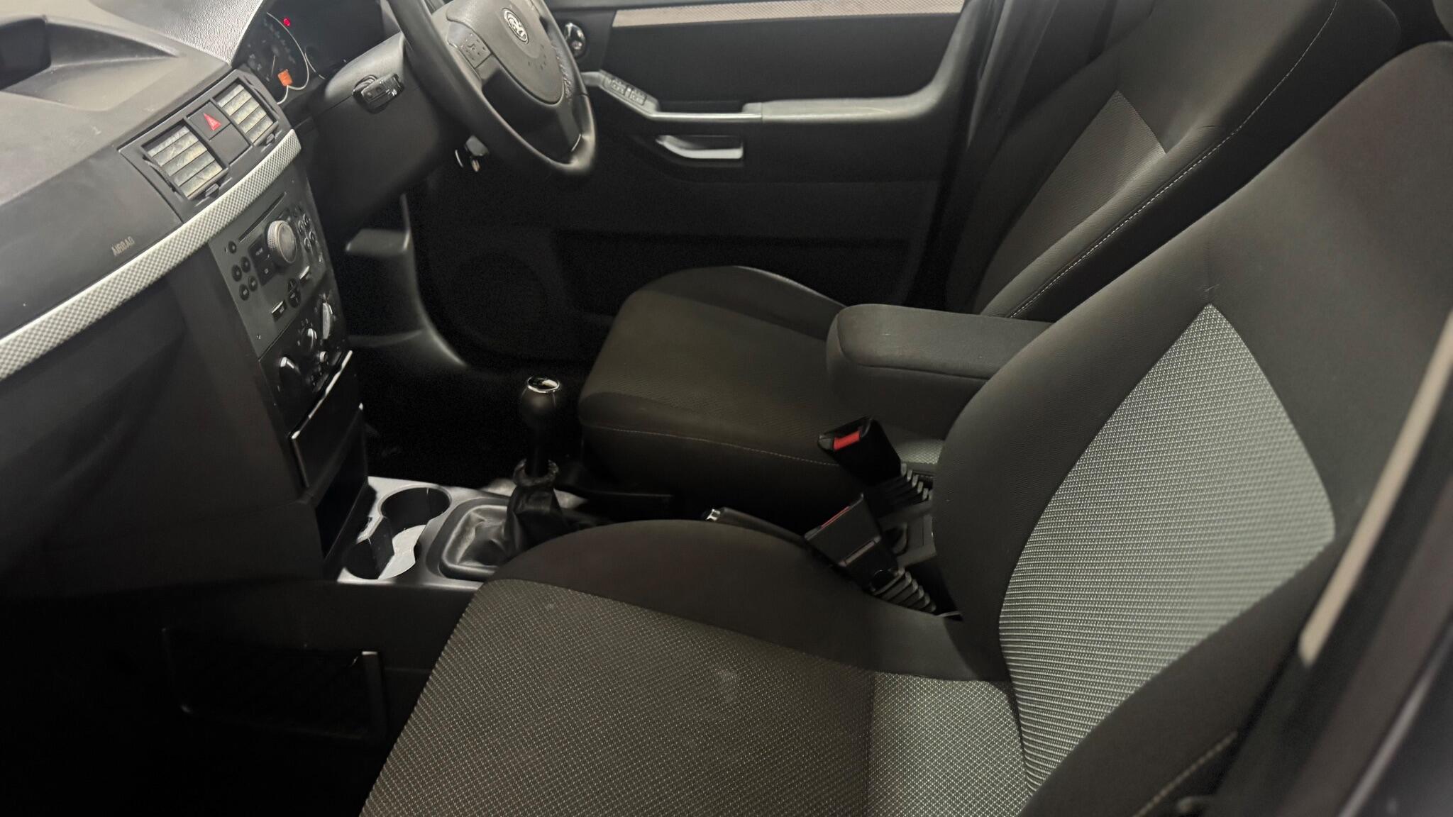 Vauxhall Meriva - Image 18