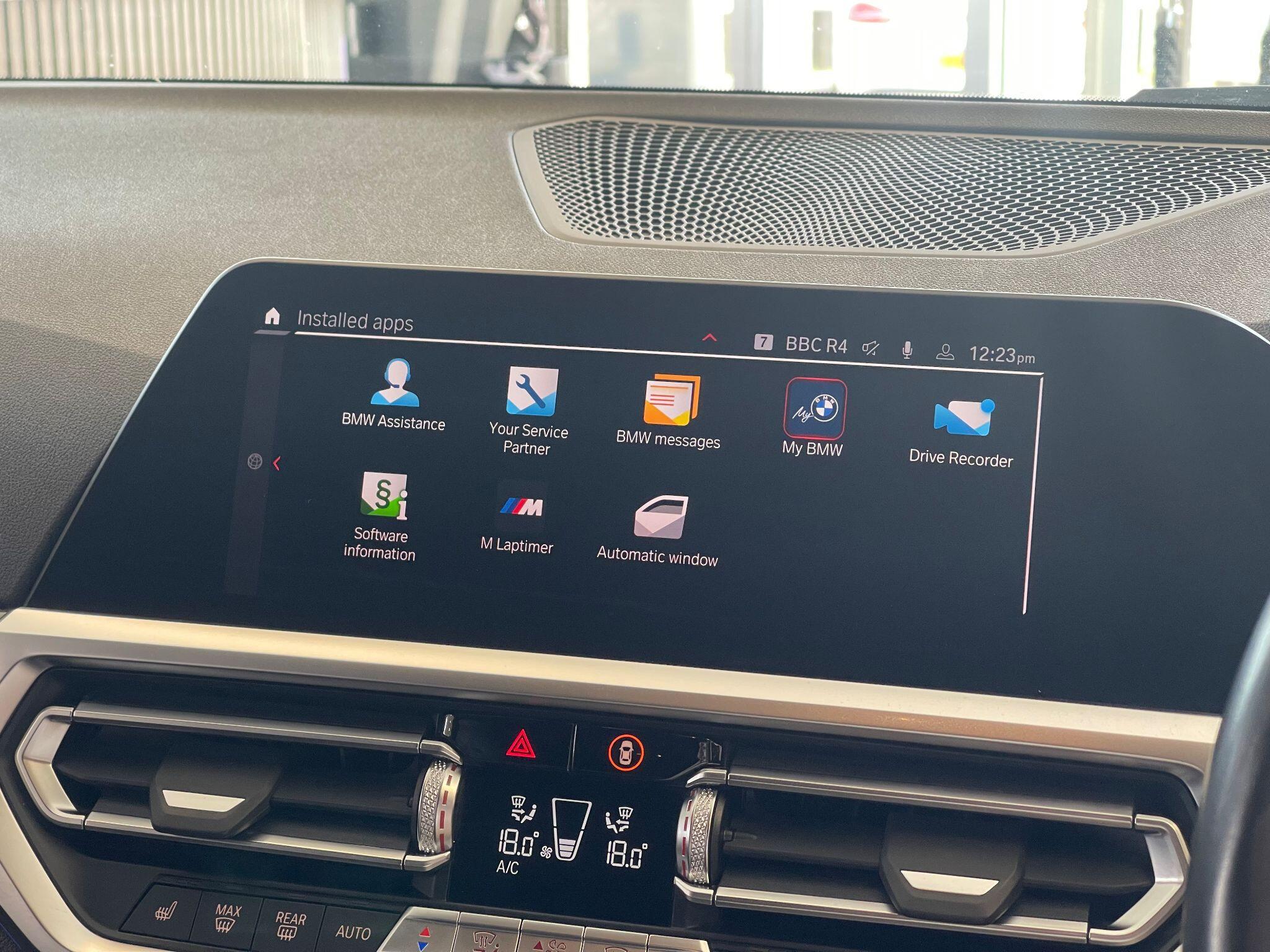 BMW M4 - Image 12