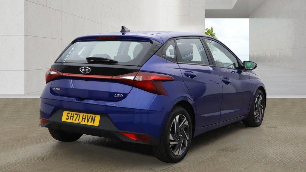 Hyundai i20 - Image 7