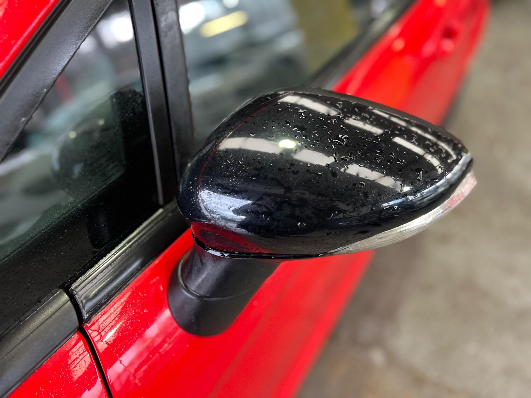 Ford Fiesta - Image 23