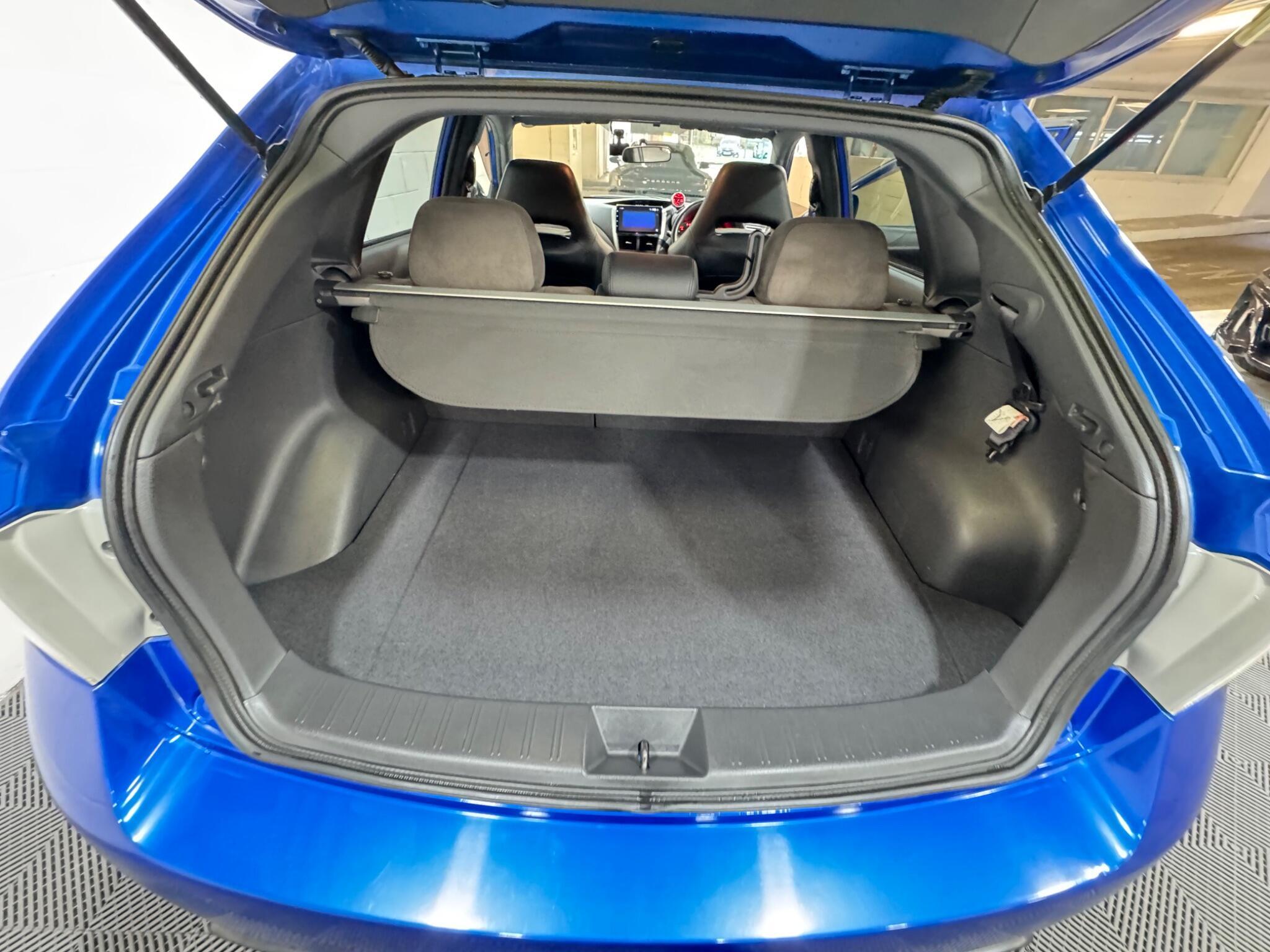 Subaru Impreza - Image 13