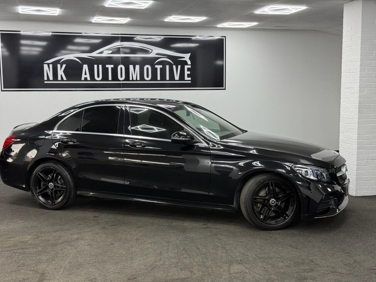 Mercedes C-Class - Image 2