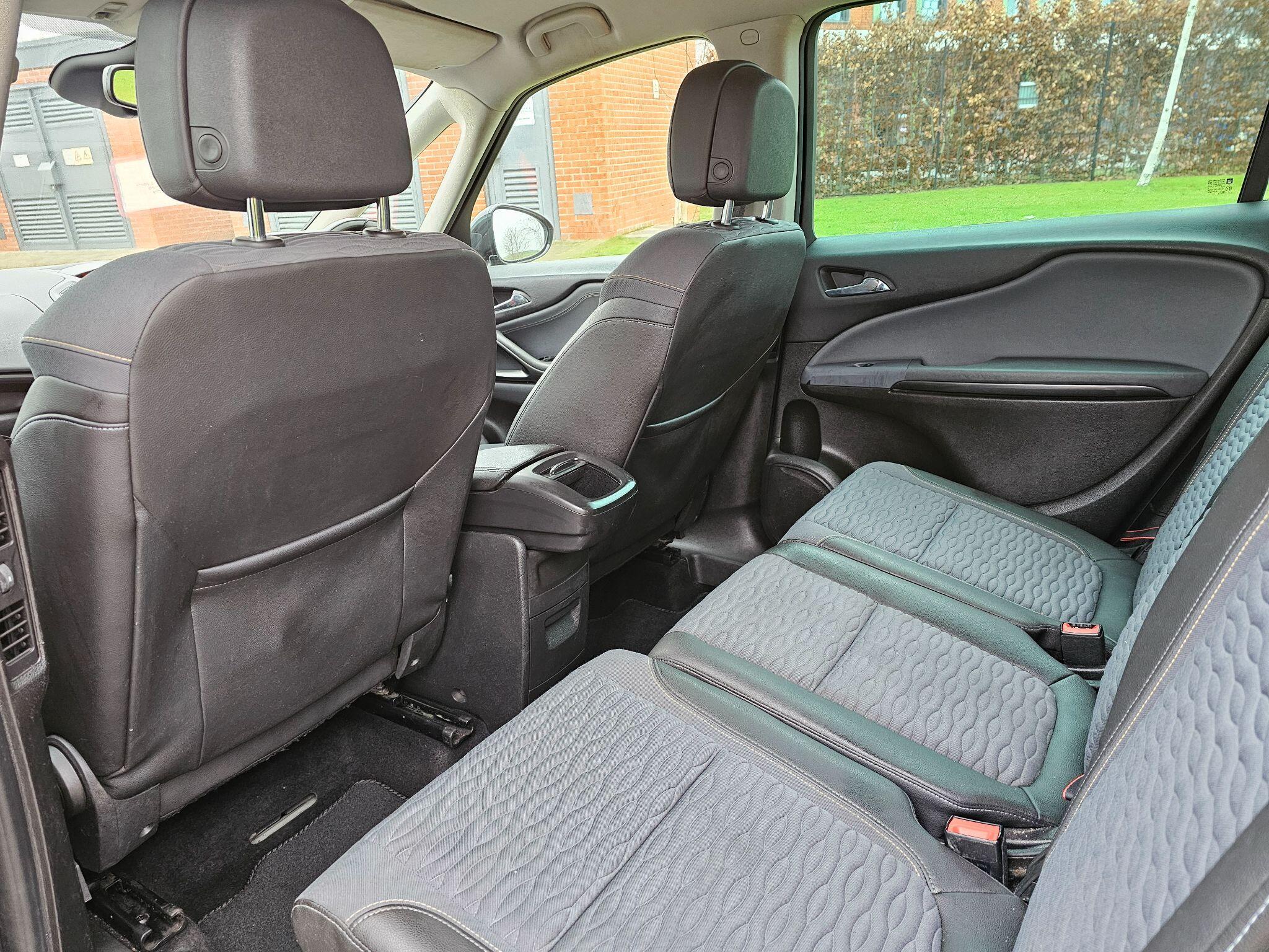 Vauxhall Zafira Tourer - Image 26