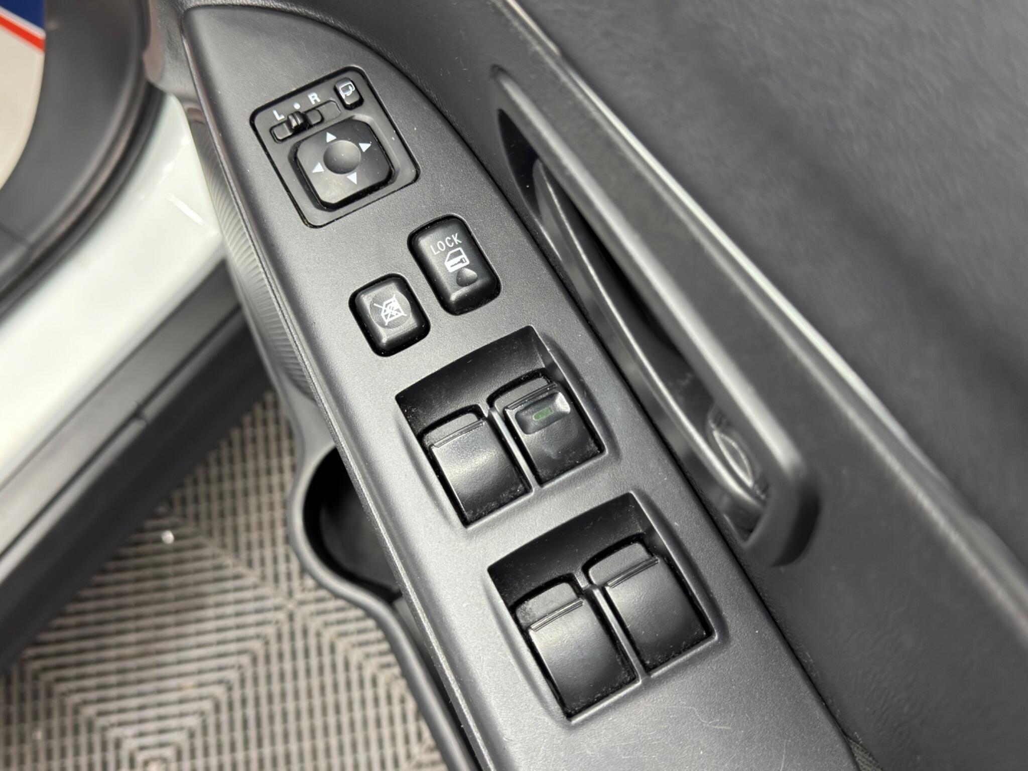 Mitsubishi ASX - Image 32