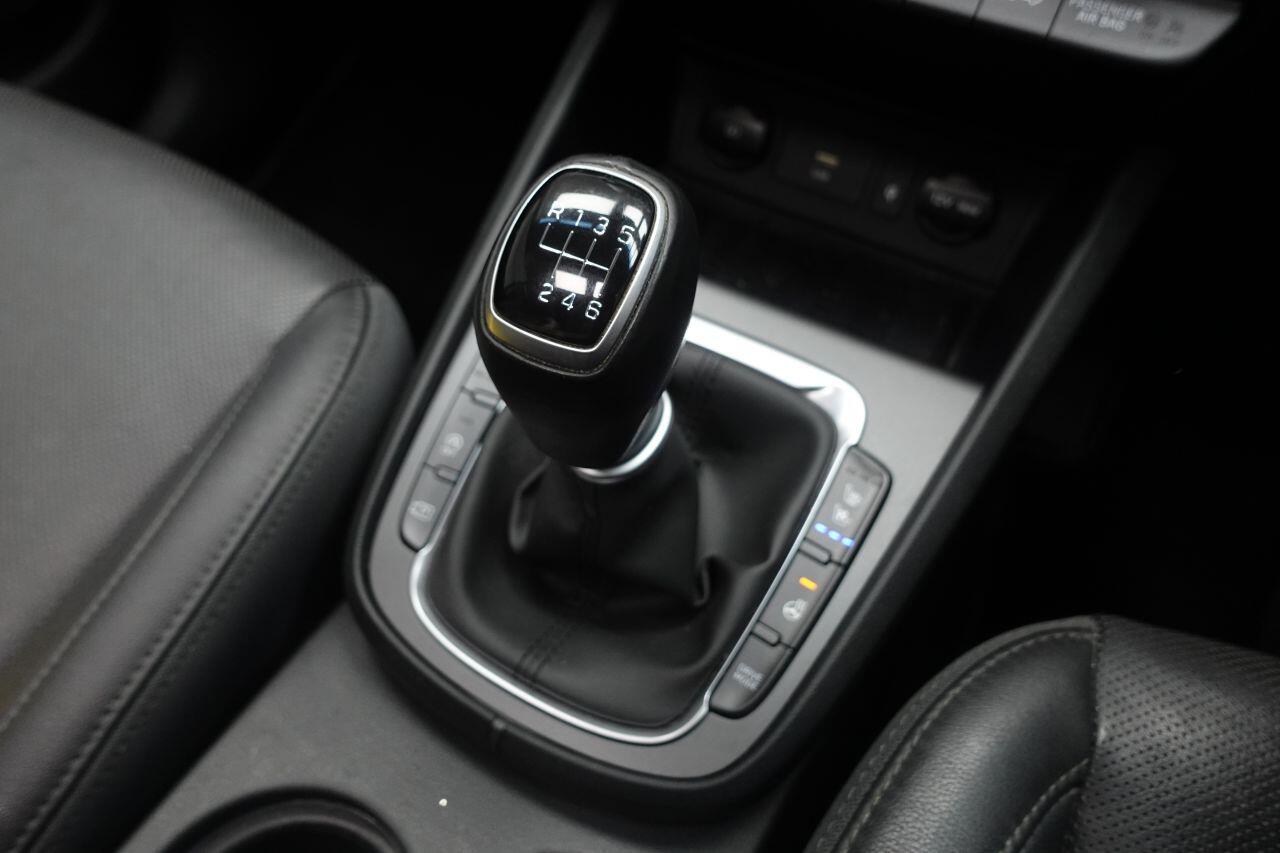 Hyundai Kona - Image 50