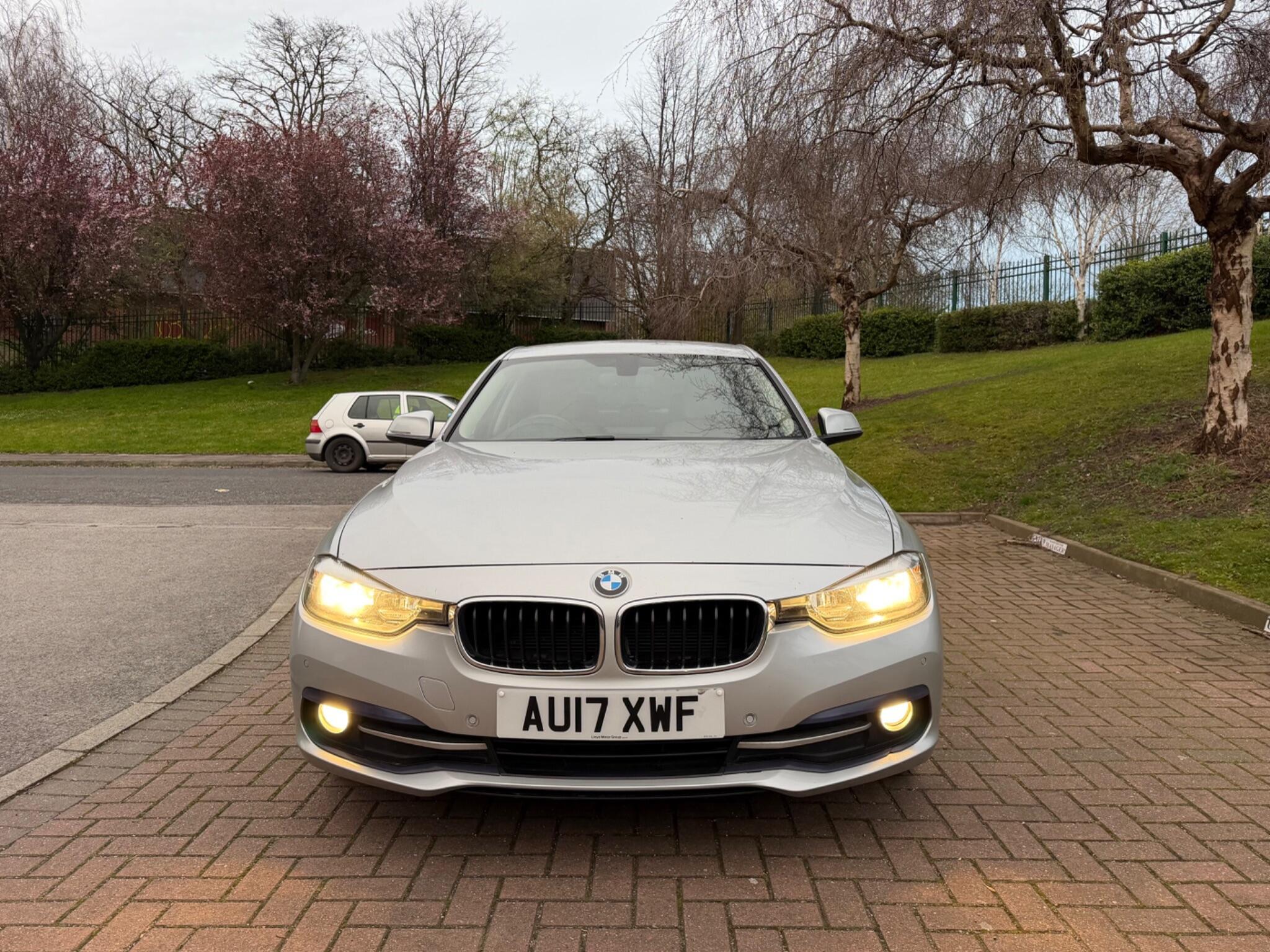 BMW 3 Series - Image 9