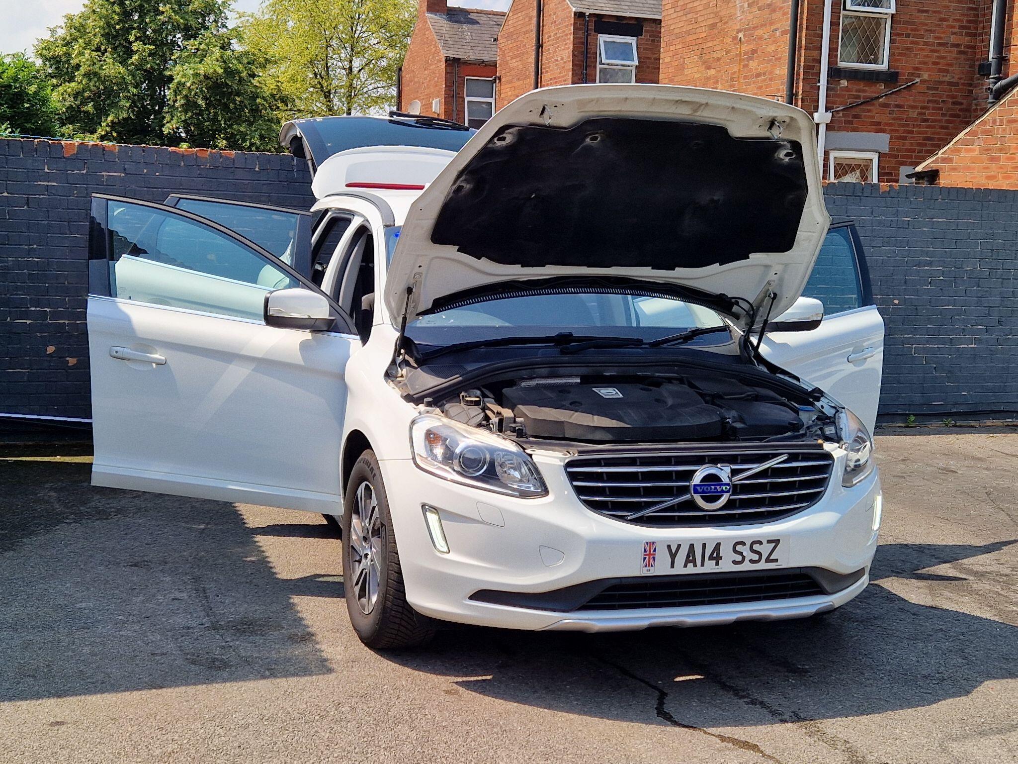 Volvo XC60 - Image 11