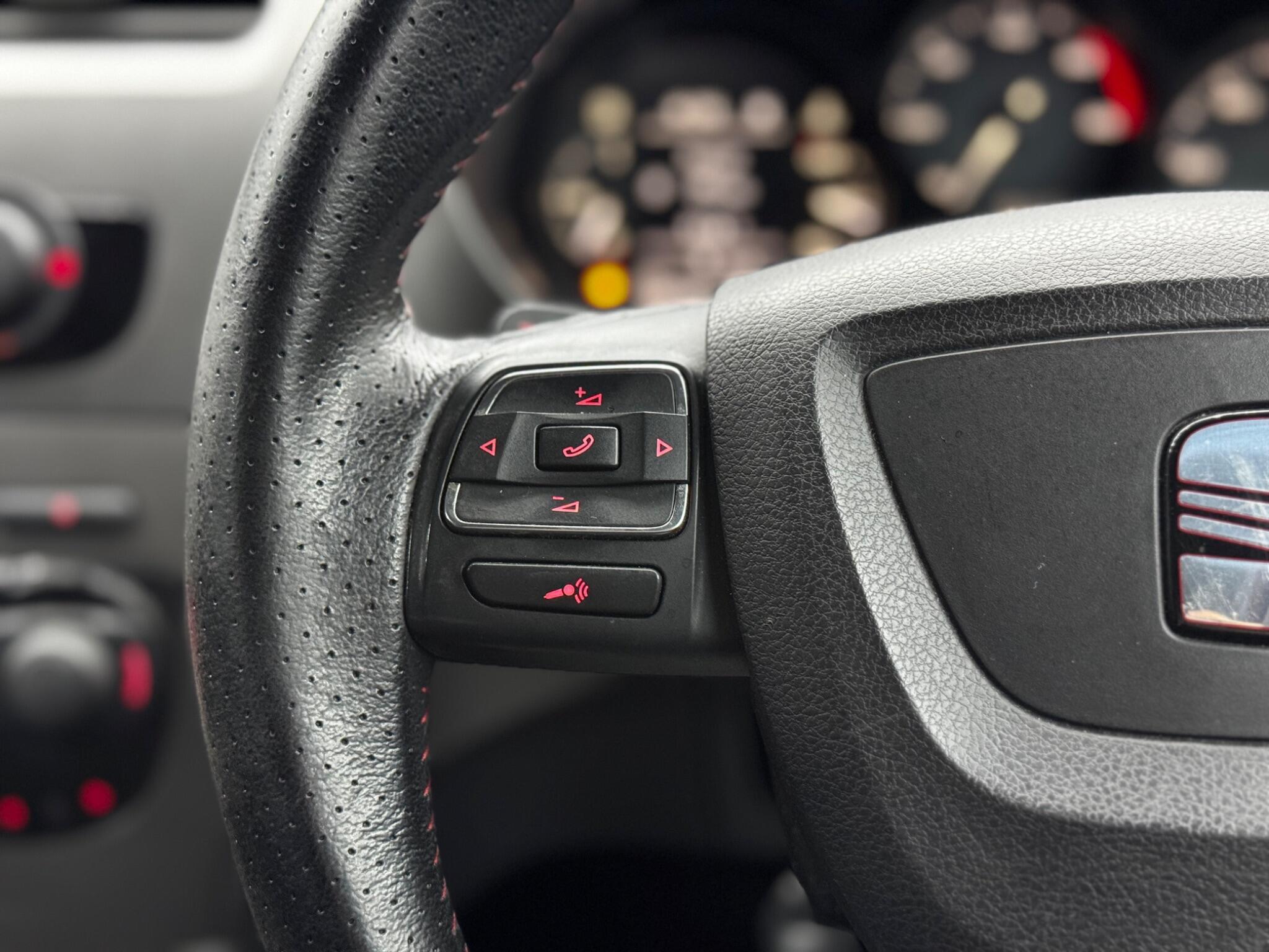 SEAT Leon - Image 20
